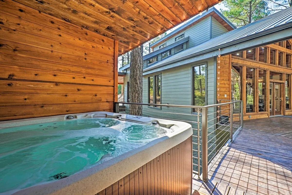 Wander Broken Bow Cabin