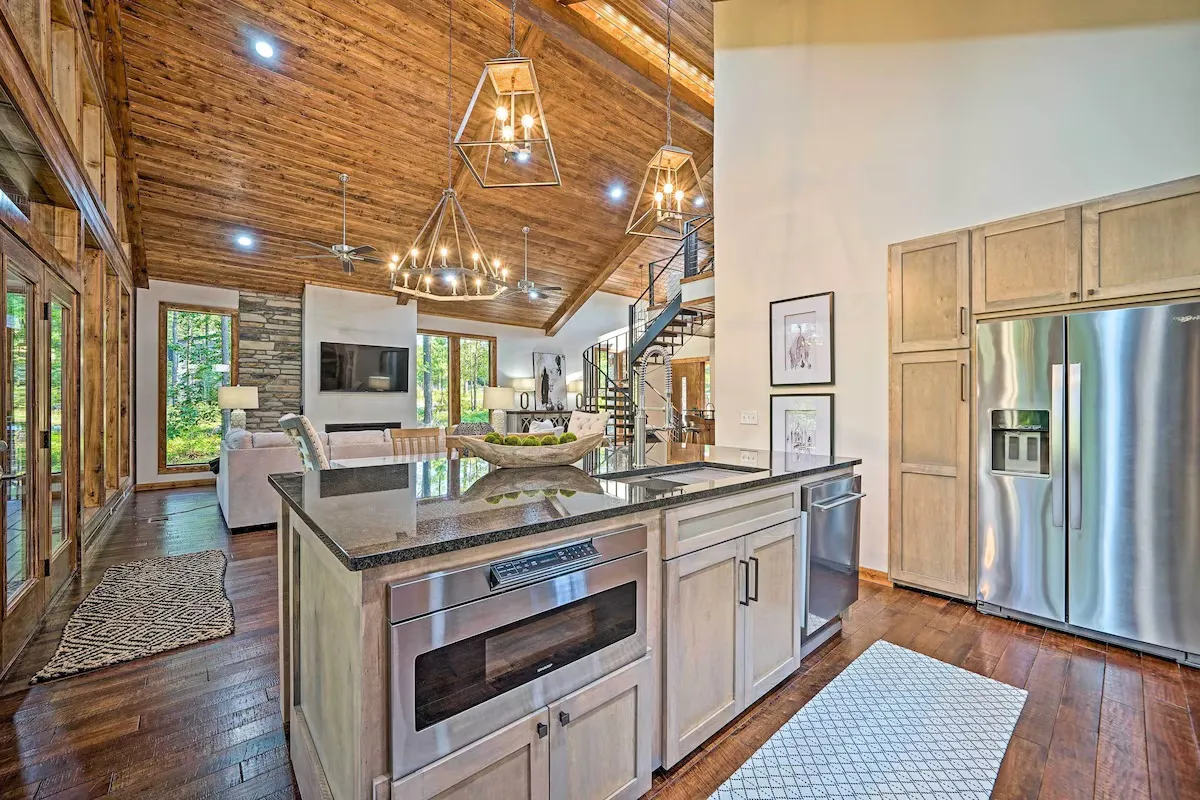 Wander Broken Bow Cabin