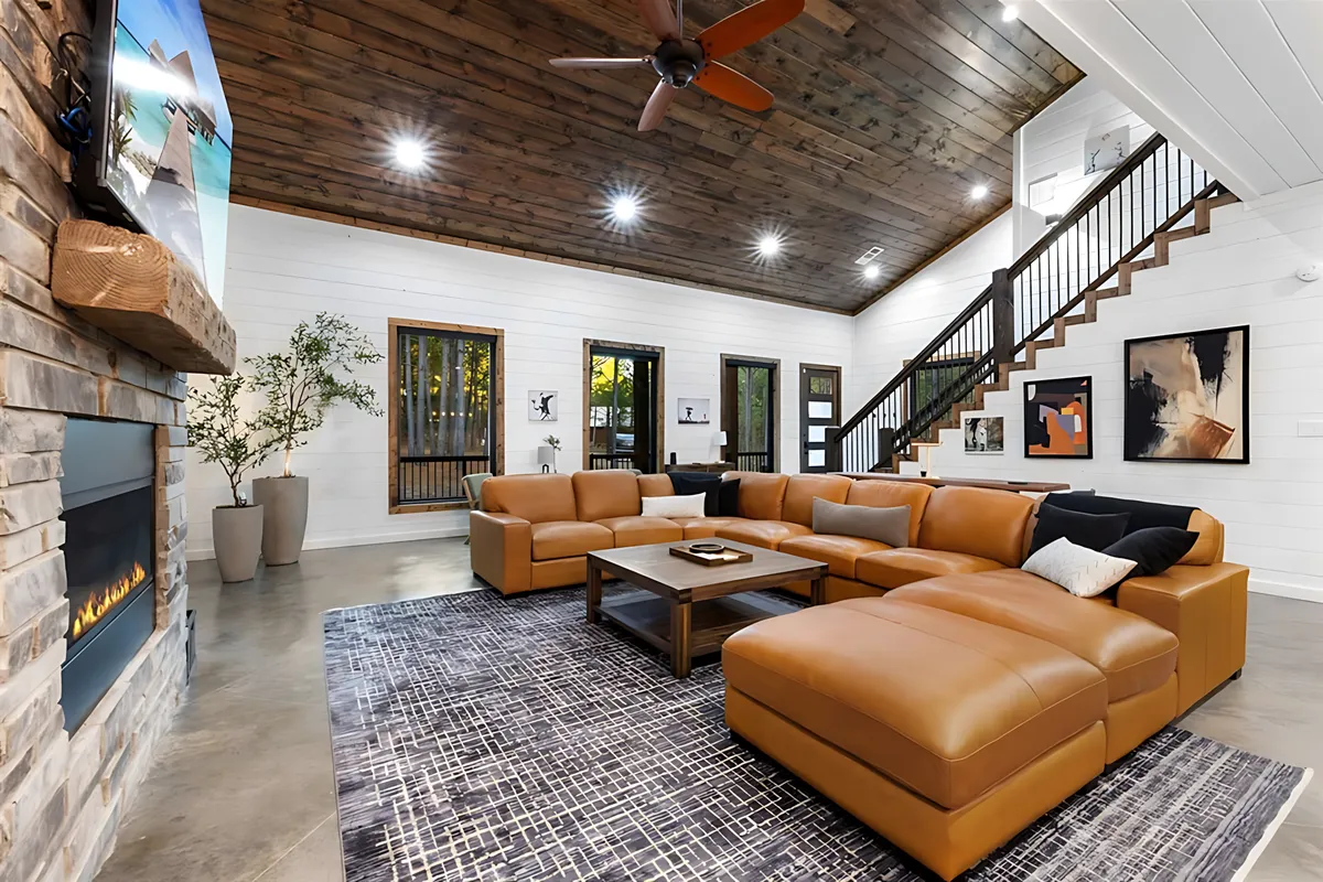 Wander Broken Bow Evergreen #43