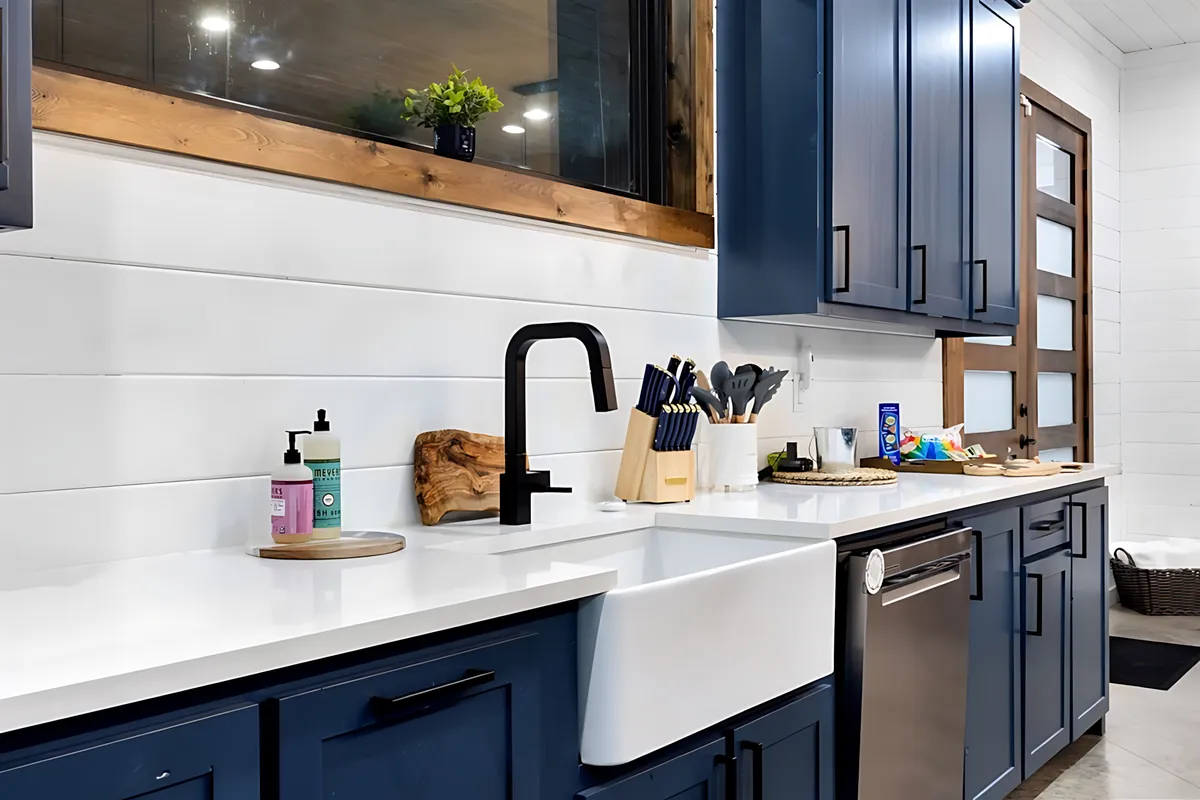 Wander Broken Bow Evergreen #50