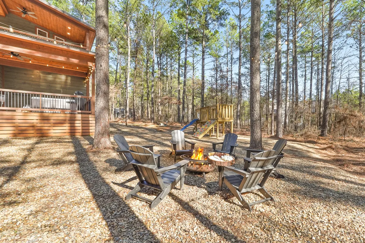 Wander Broken Bow Peace #38