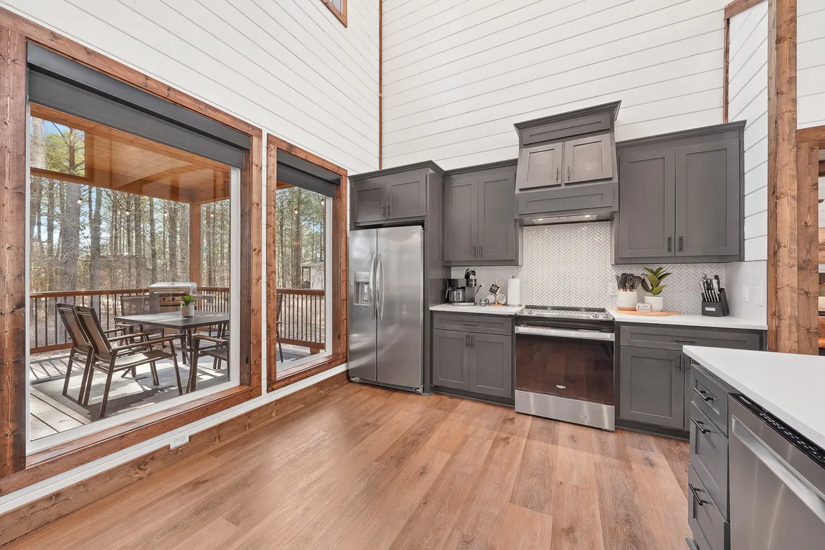 Wander Broken Bow Peace #24