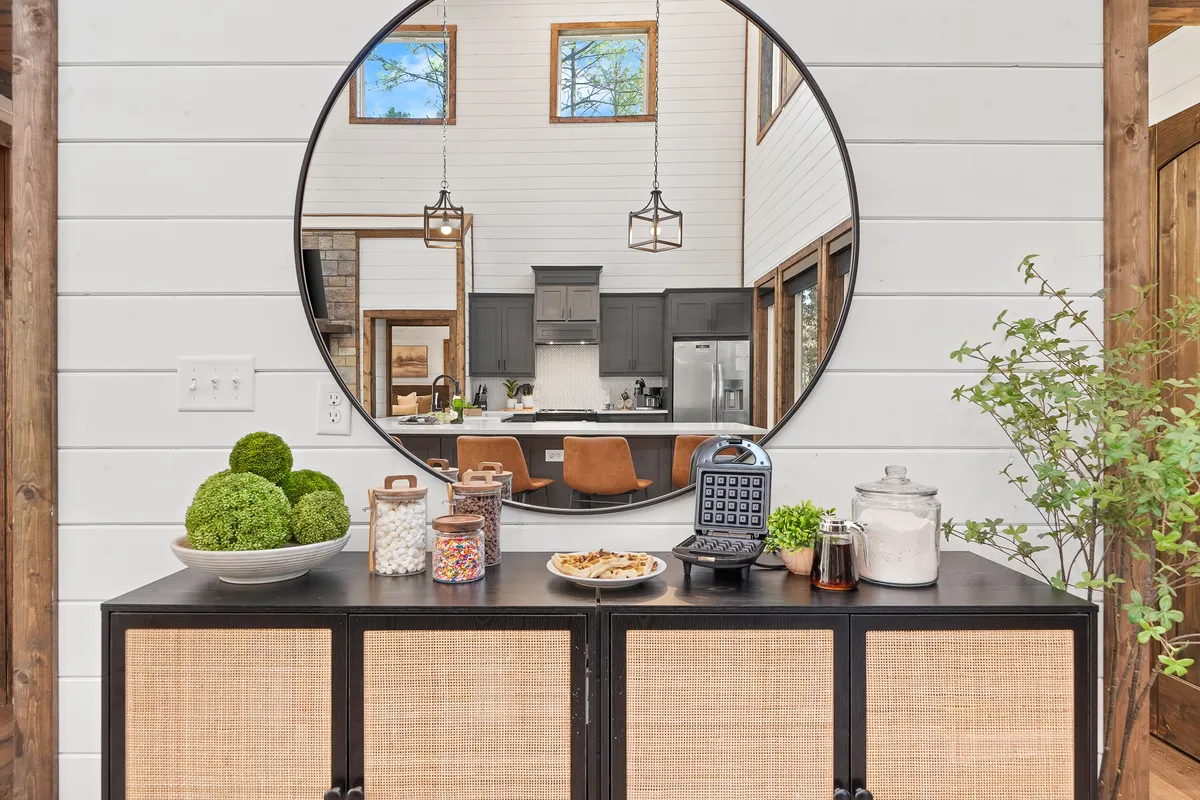 Wander Broken Bow Peace #7