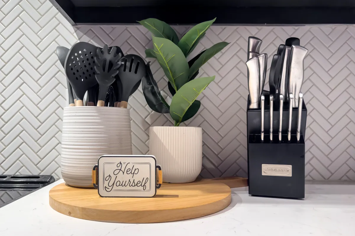 Wander Broken Bow Peace #41