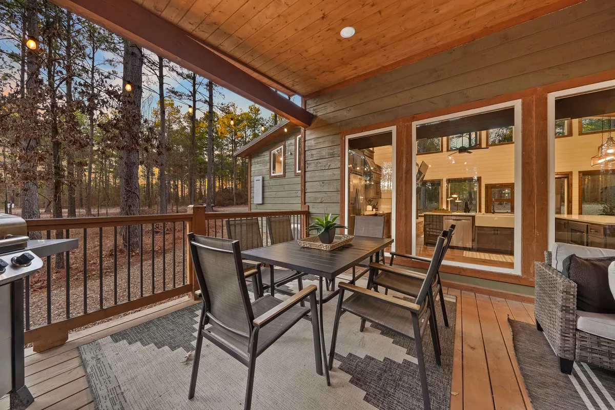 Wander Broken Bow Peace #52