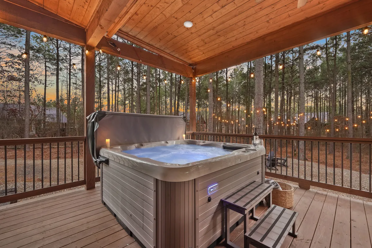 Wander Broken Bow Peace #28