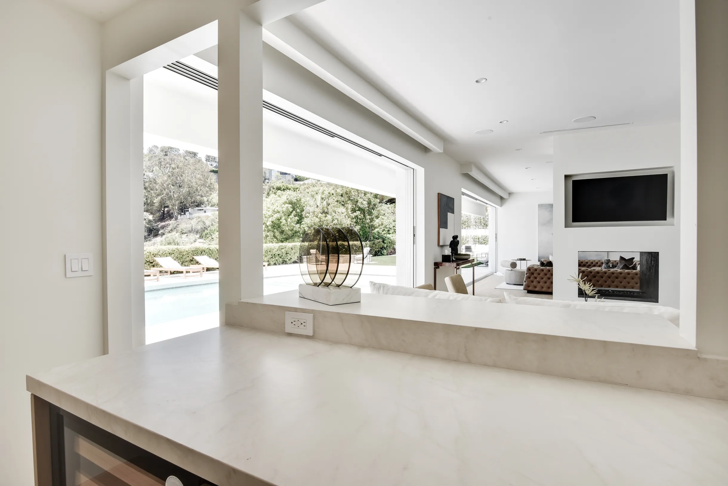 Wander Beverly Hills Horizon #25