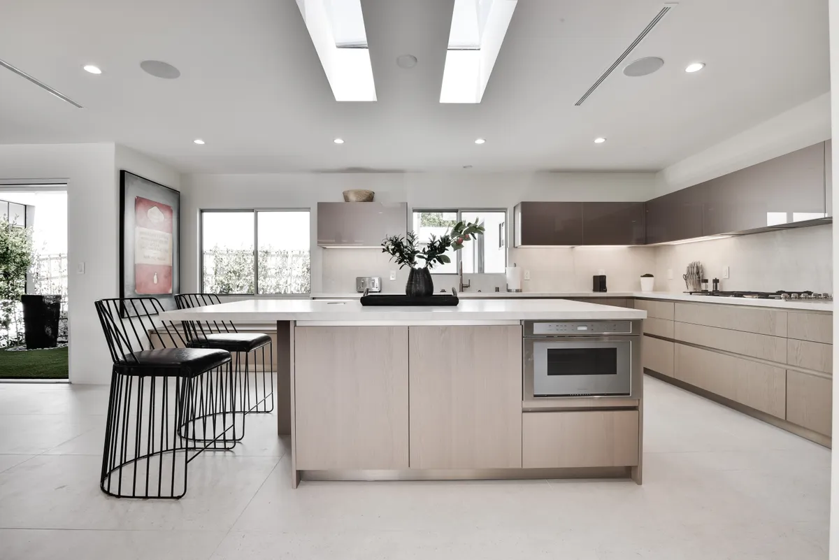 Wander Beverly Hills Horizon