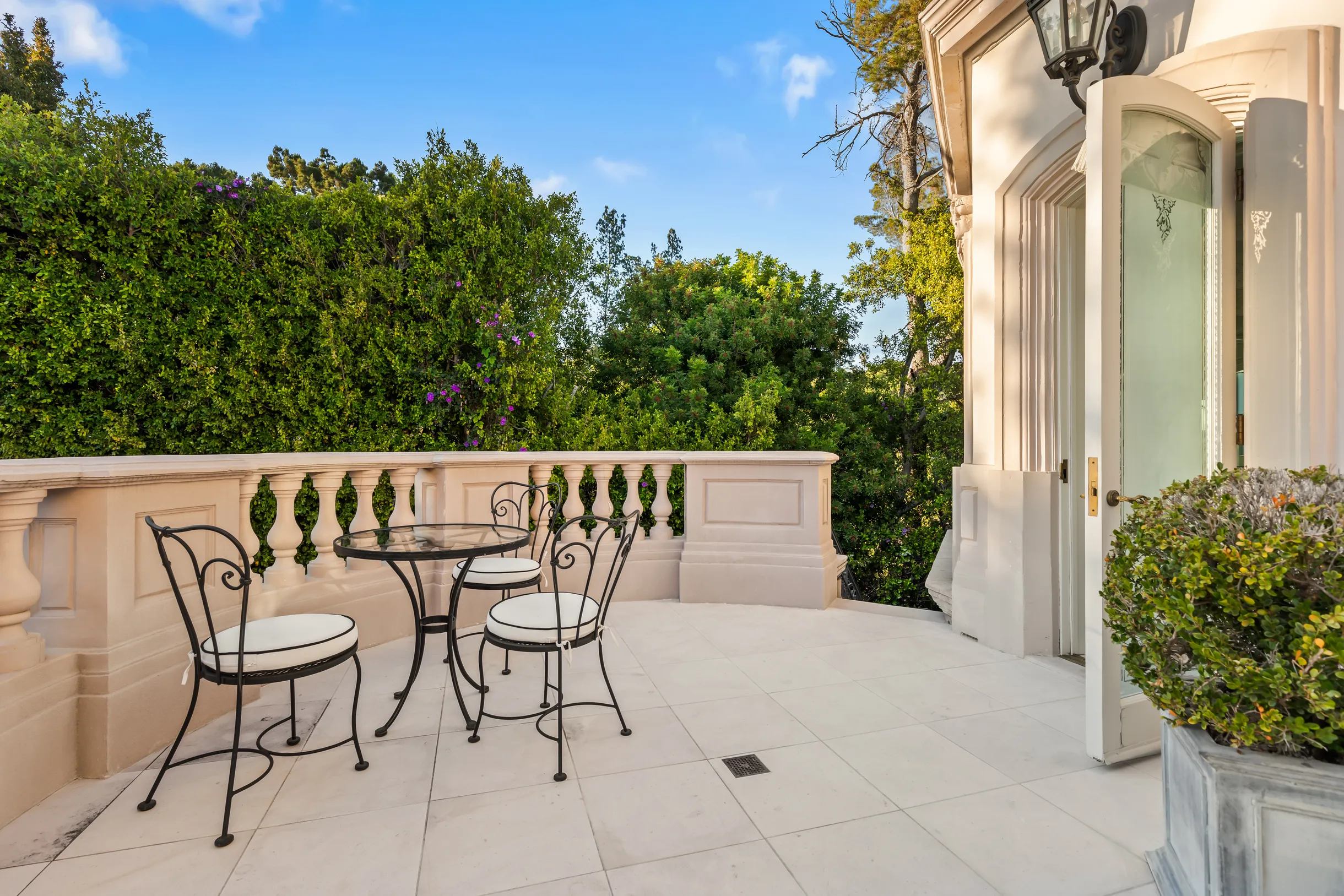 Wander Beverly Hills Estate #5