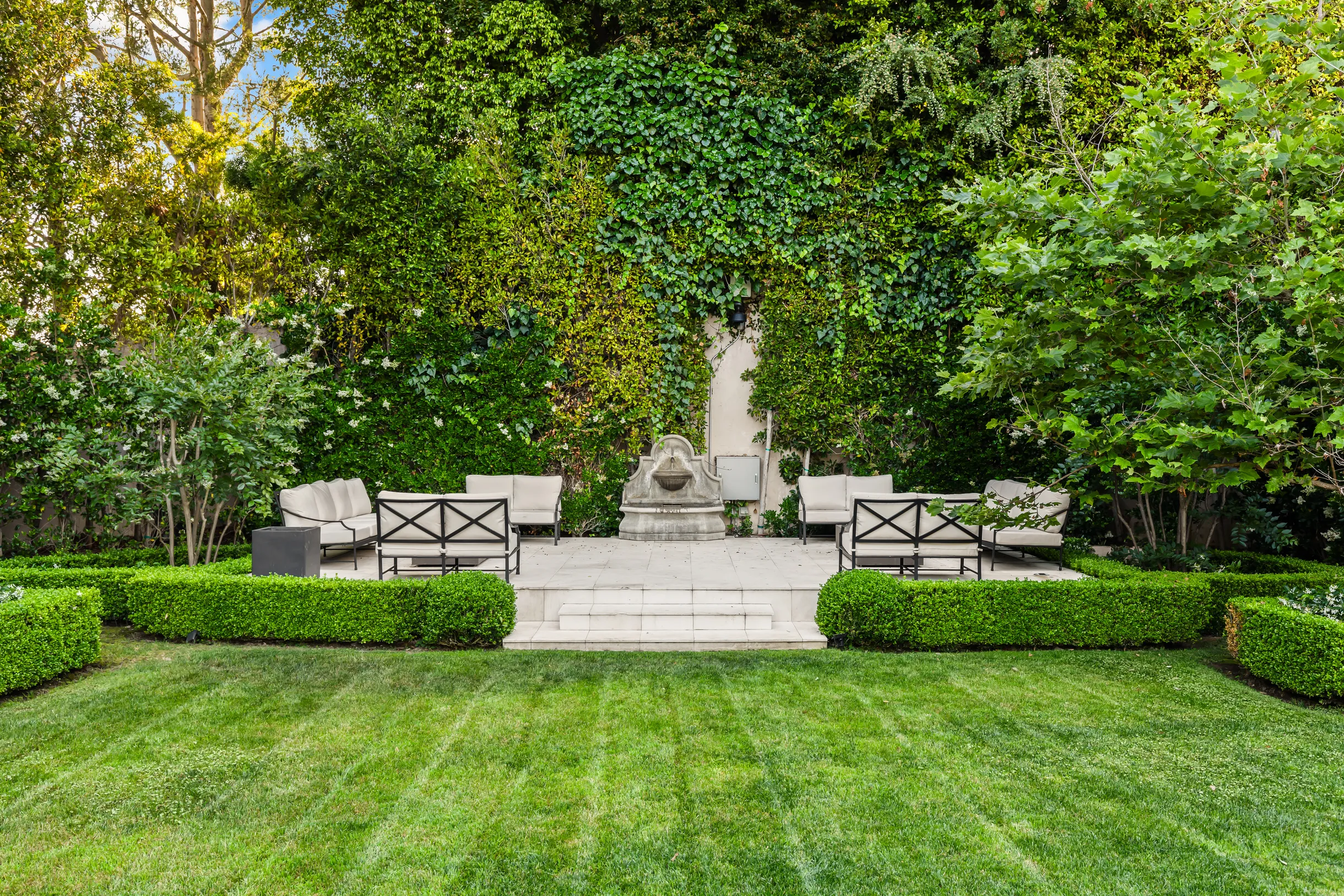 Wander Beverly Hills Estate #8