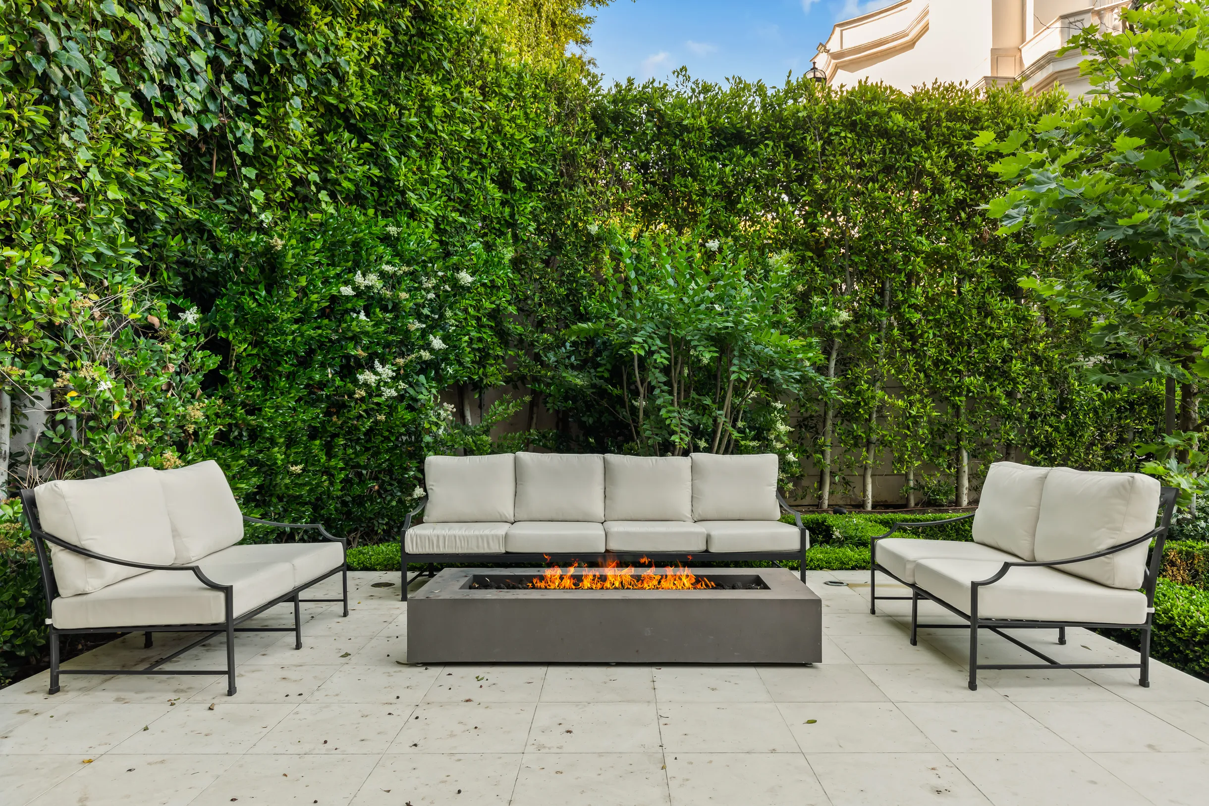 Wander Beverly Hills Estate #34