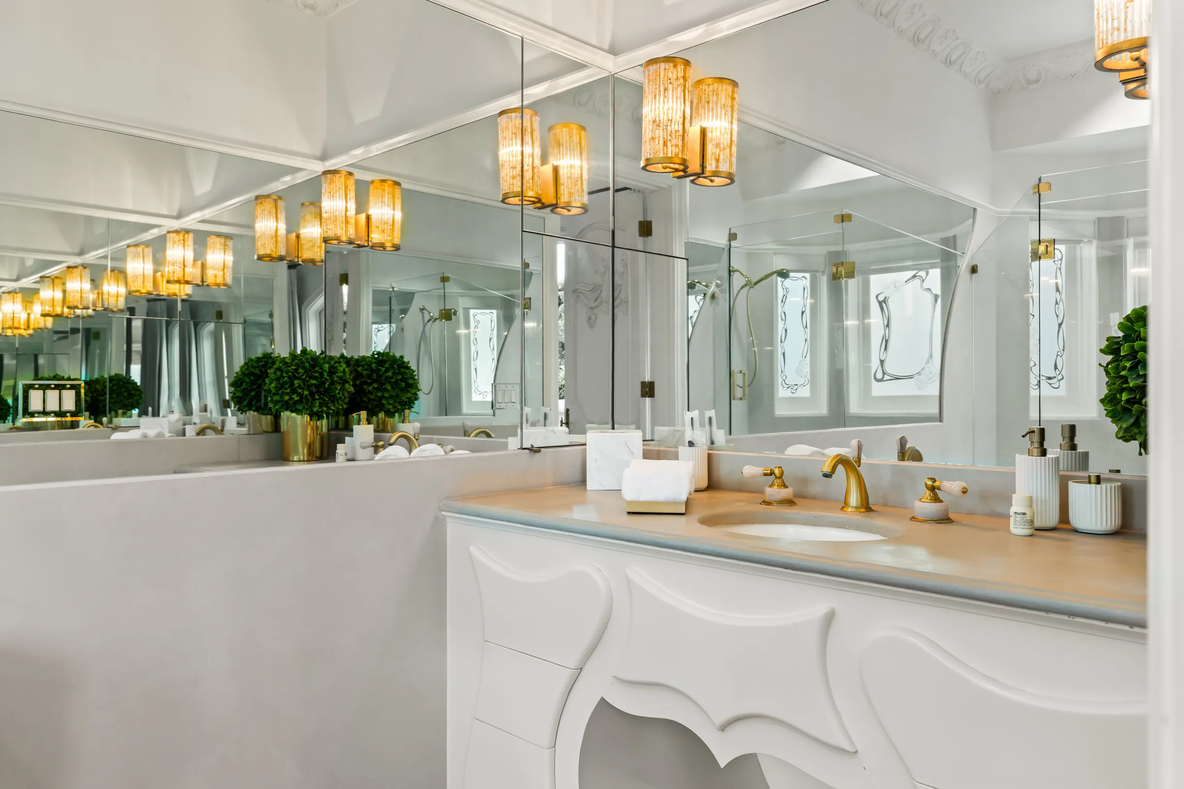 Wander Beverly Hills Estate #14