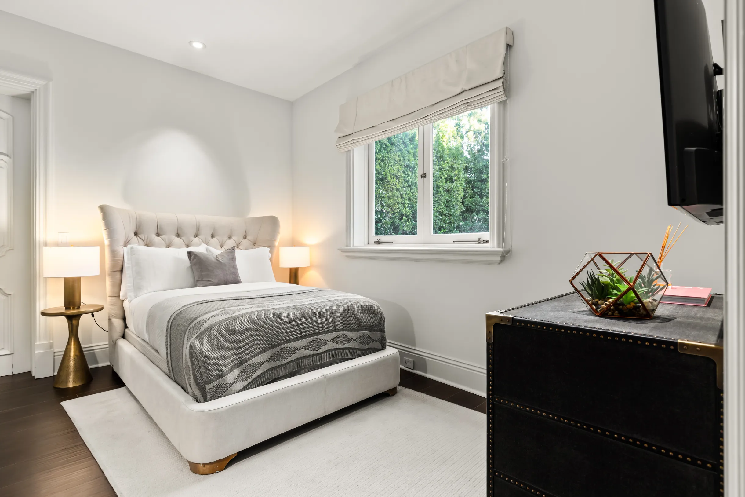 Wander Beverly Hills Estate #17