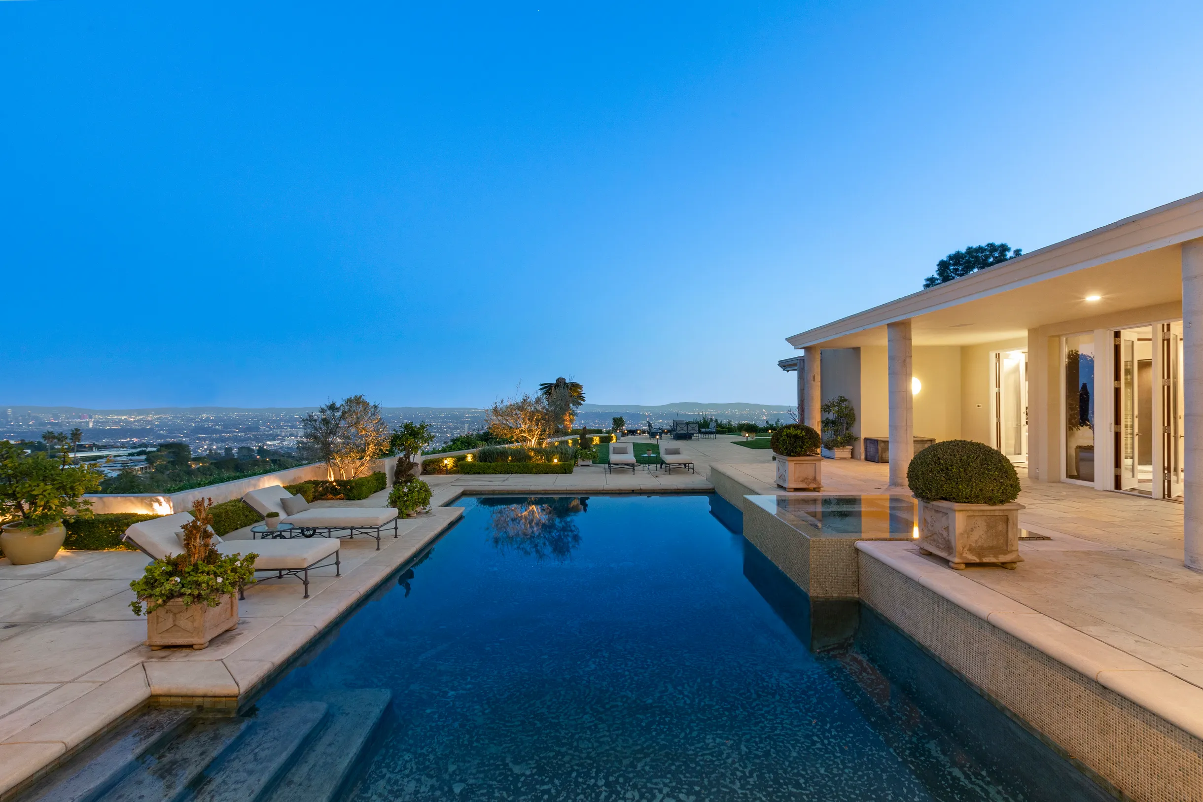 Wander Beverly Hills Haven #2