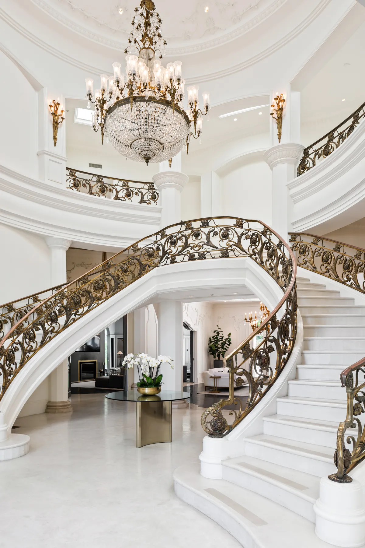 Wander Beverly Hills Estate #23