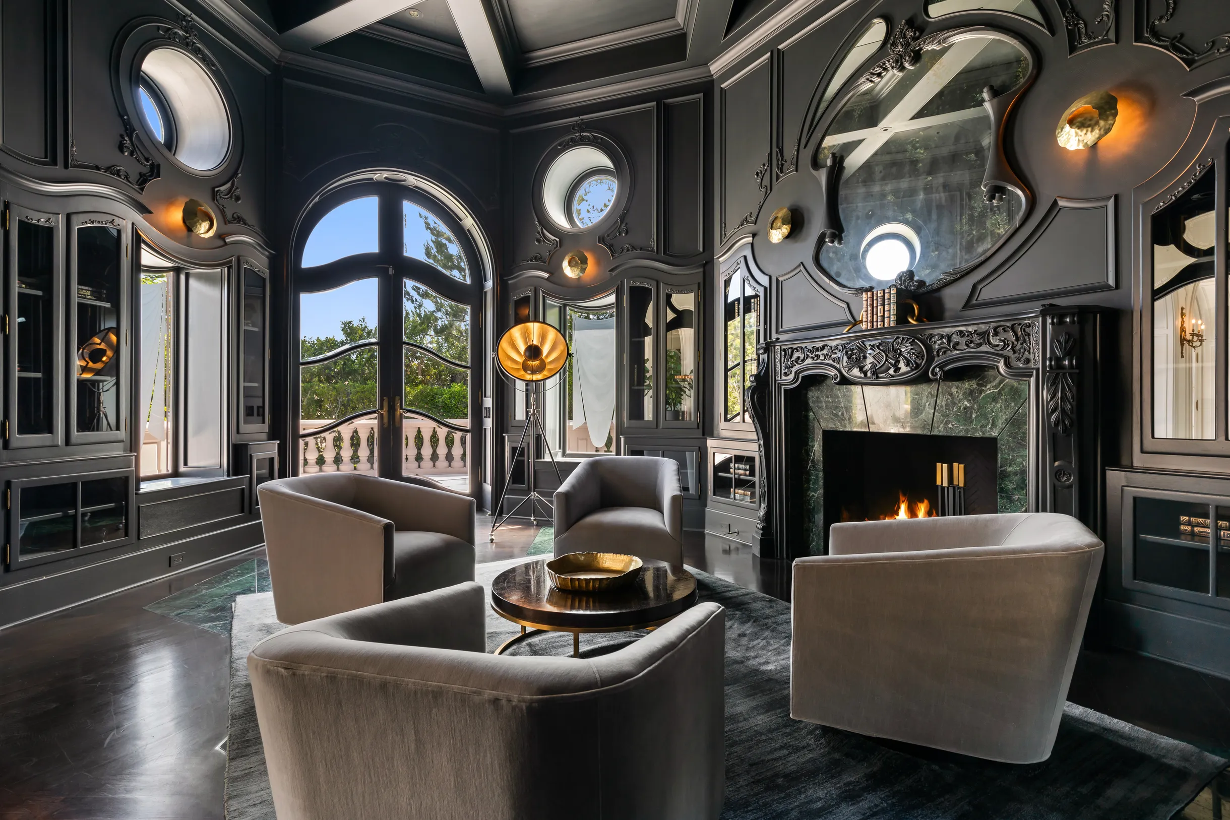 Wander Beverly Hills Estate #26