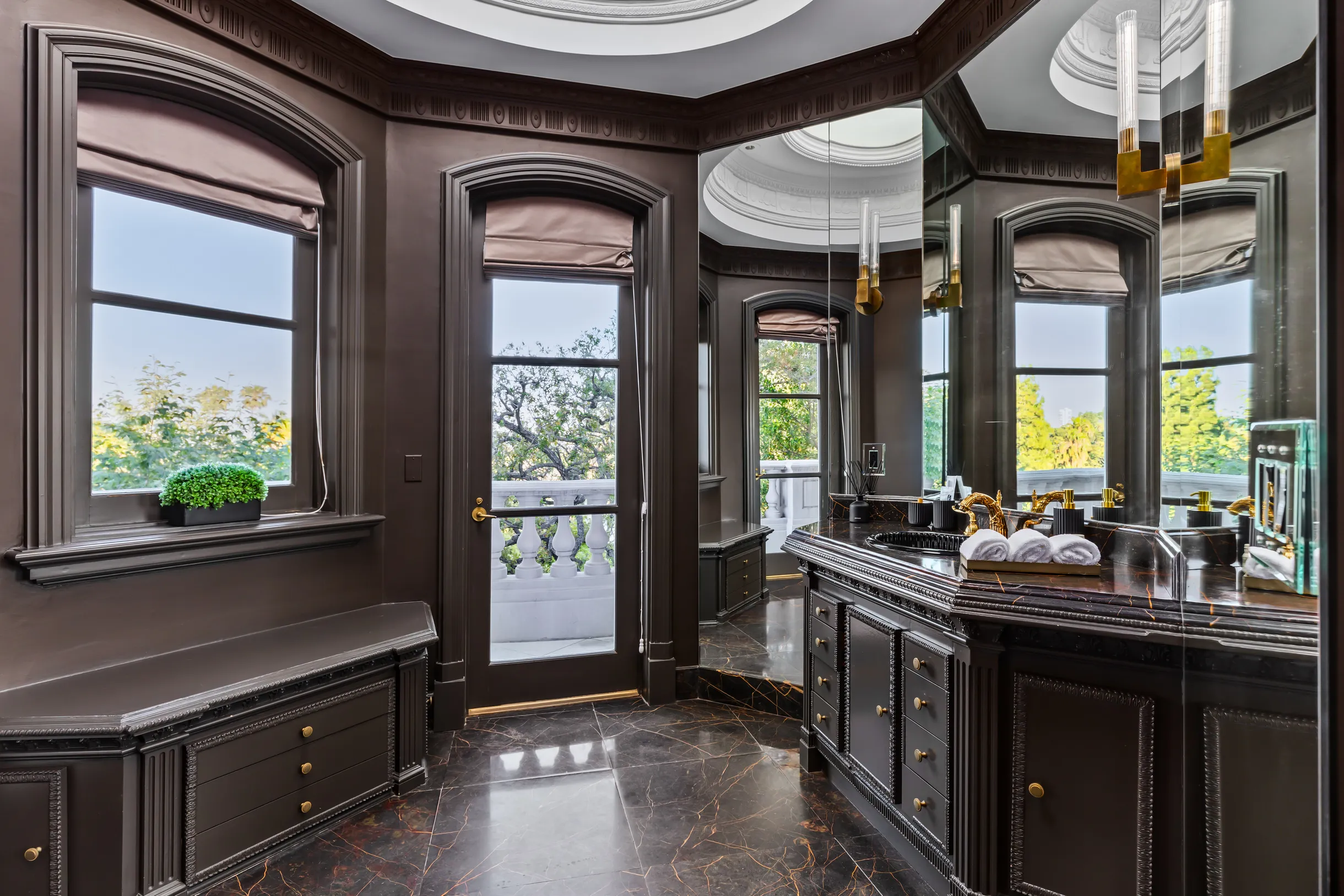 Wander Beverly Hills Estate #46