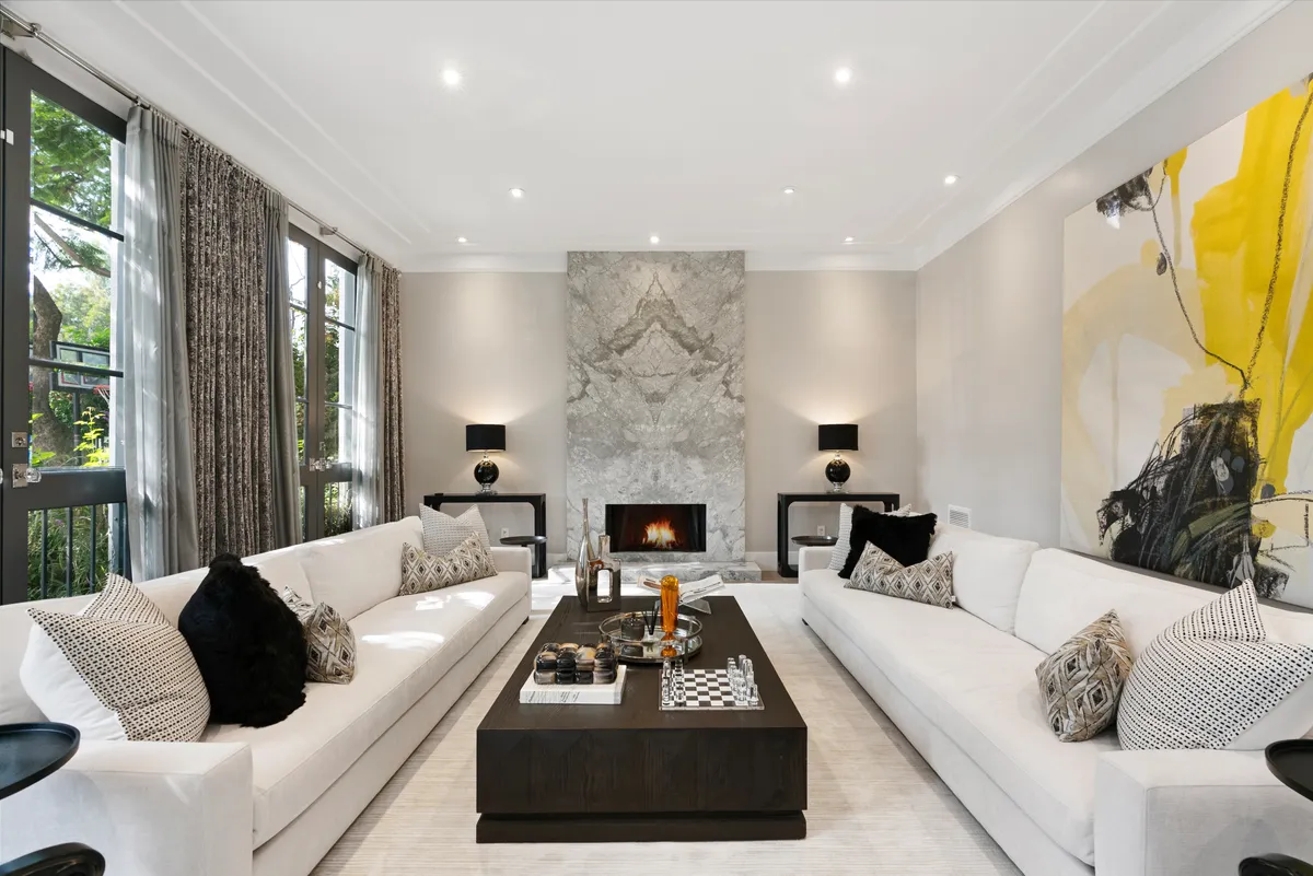Wander Beverly Hills Modern