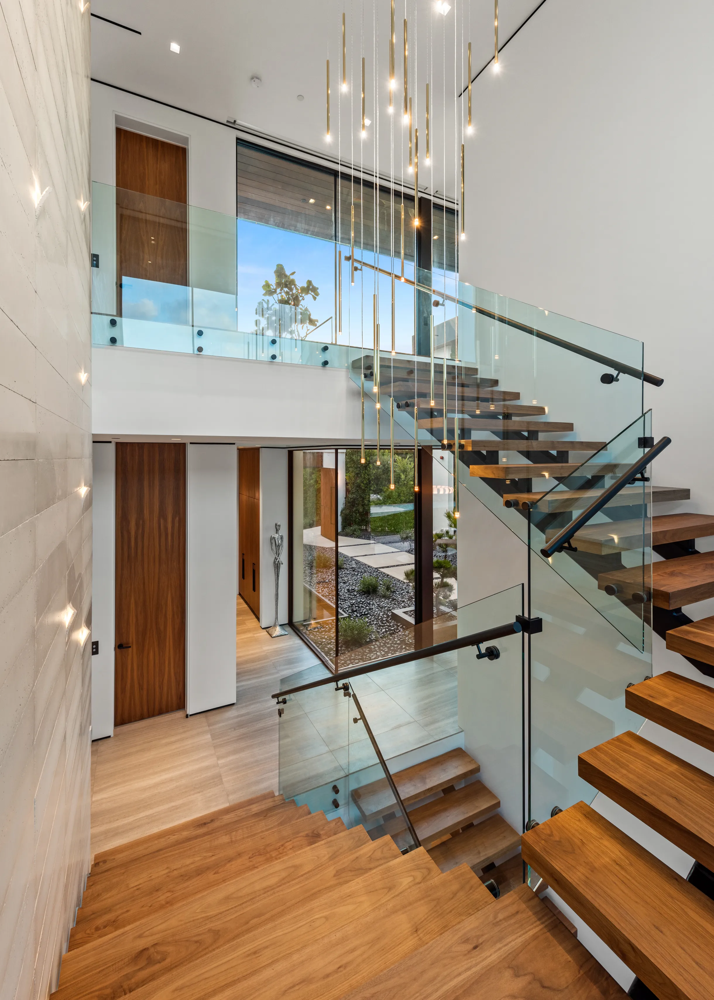 Wander Beverly Hills Lookout #10