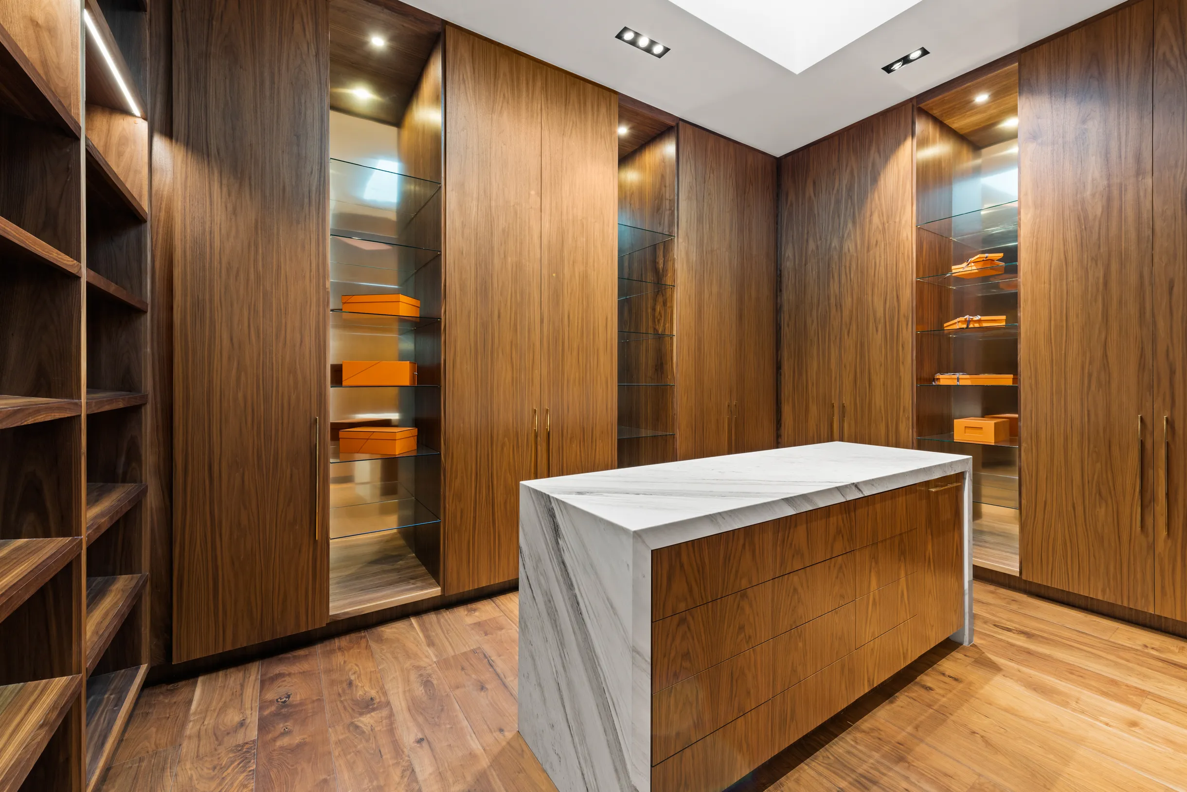 Wander Beverly Hills Lookout #40