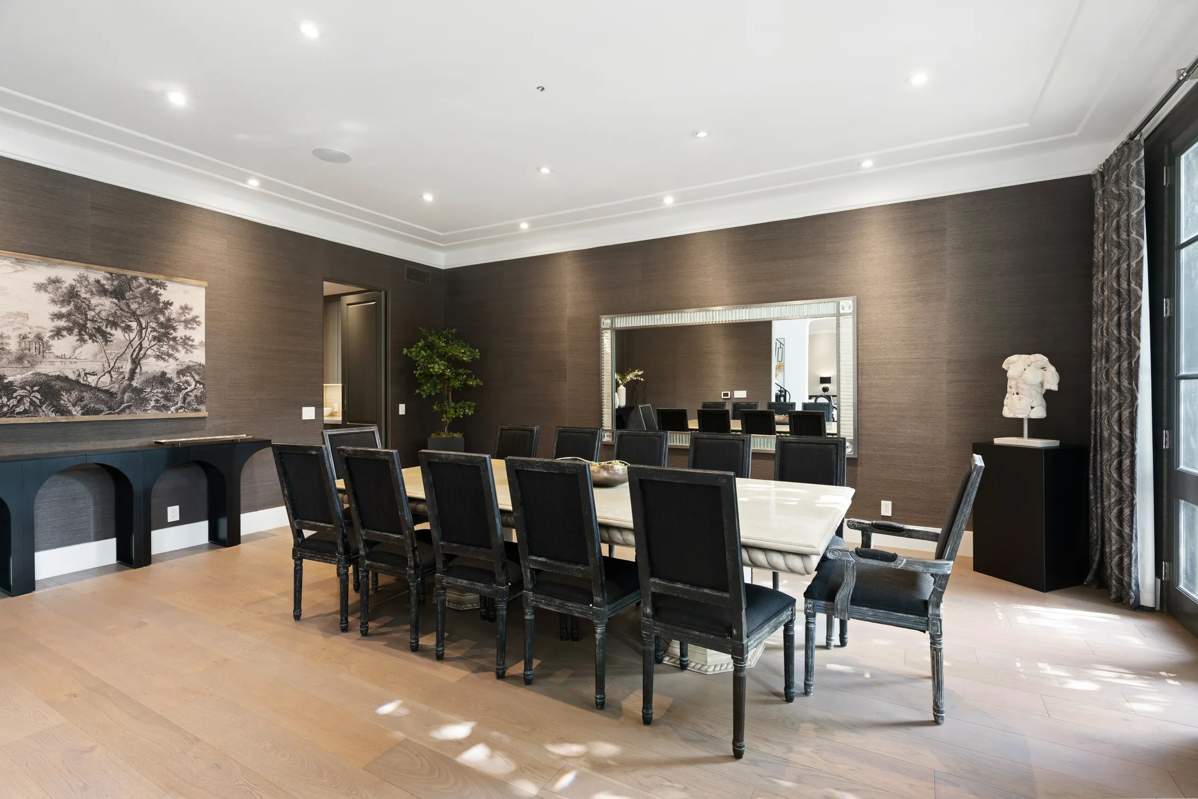 Wander Beverly Hills Modern #33