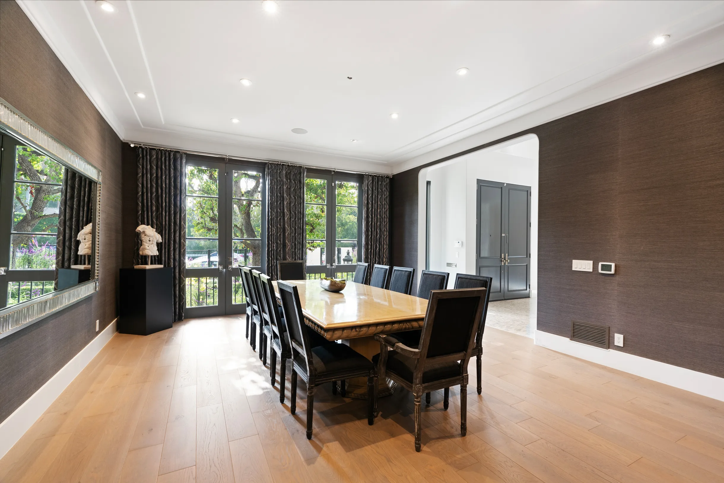 Wander Beverly Hills Modern #21