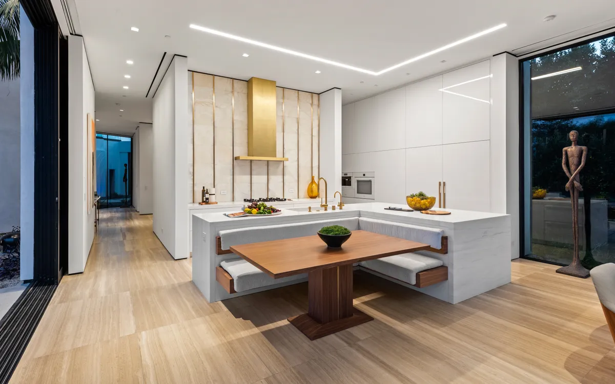 Wander Beverly Hills Lookout