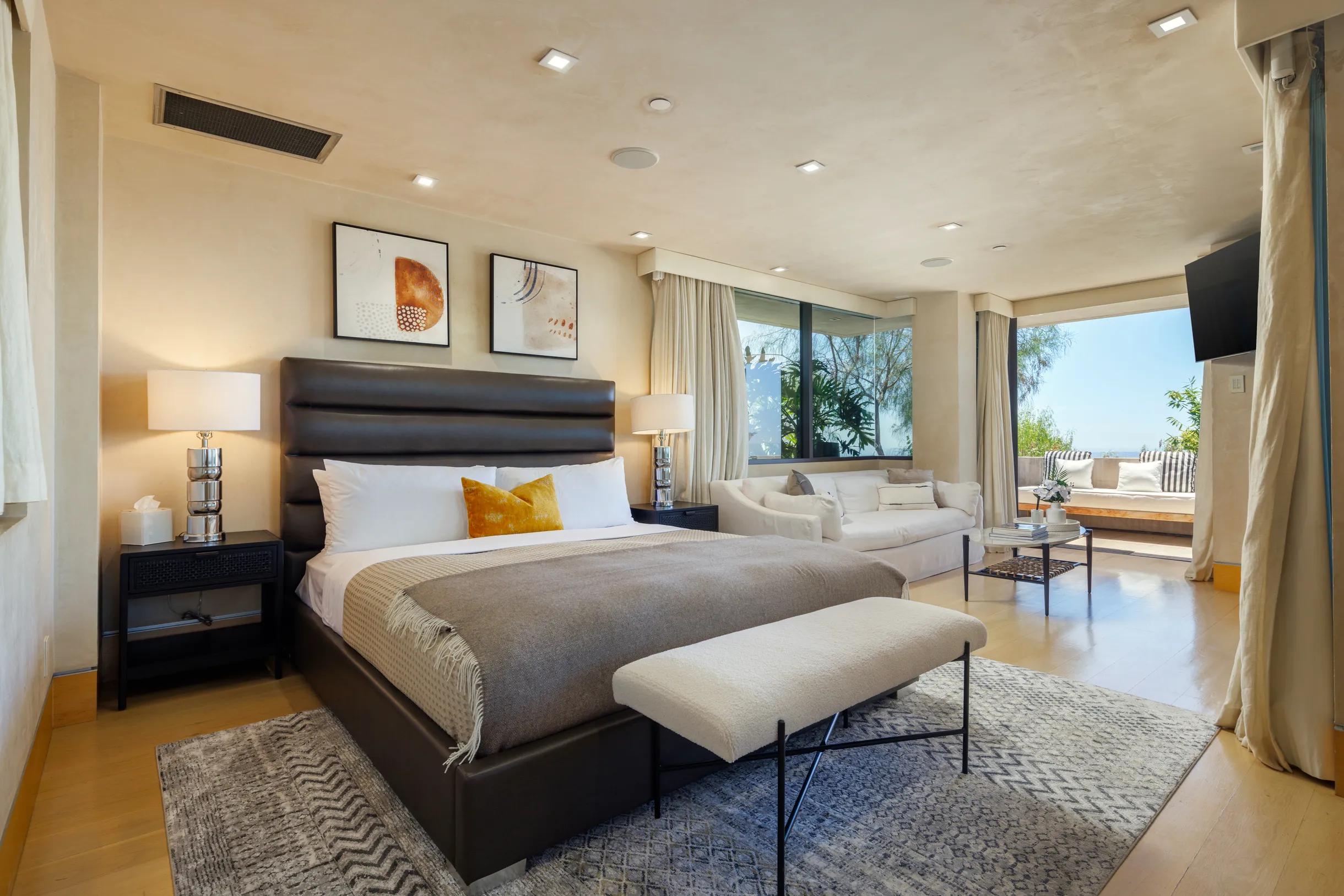 Wander Hollywood Hills Sky #5