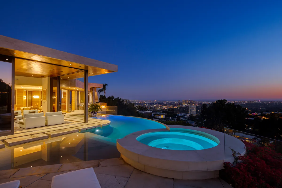 Wander Hollywood Hills Sky #1