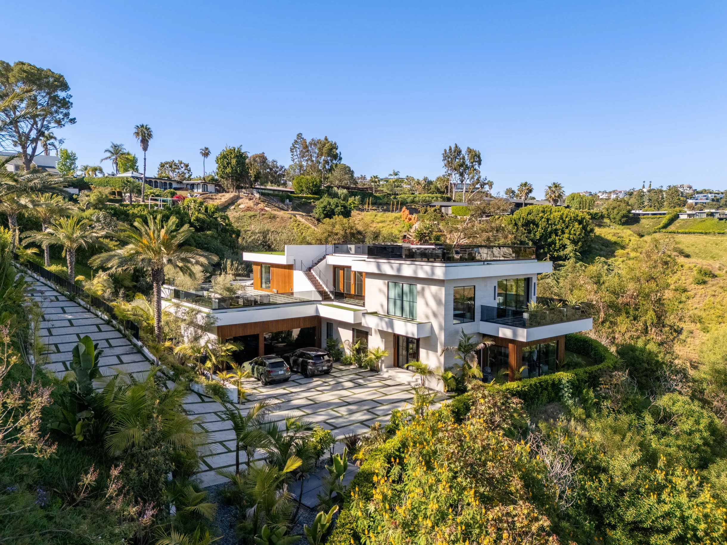Wander Bel Air Crest #45