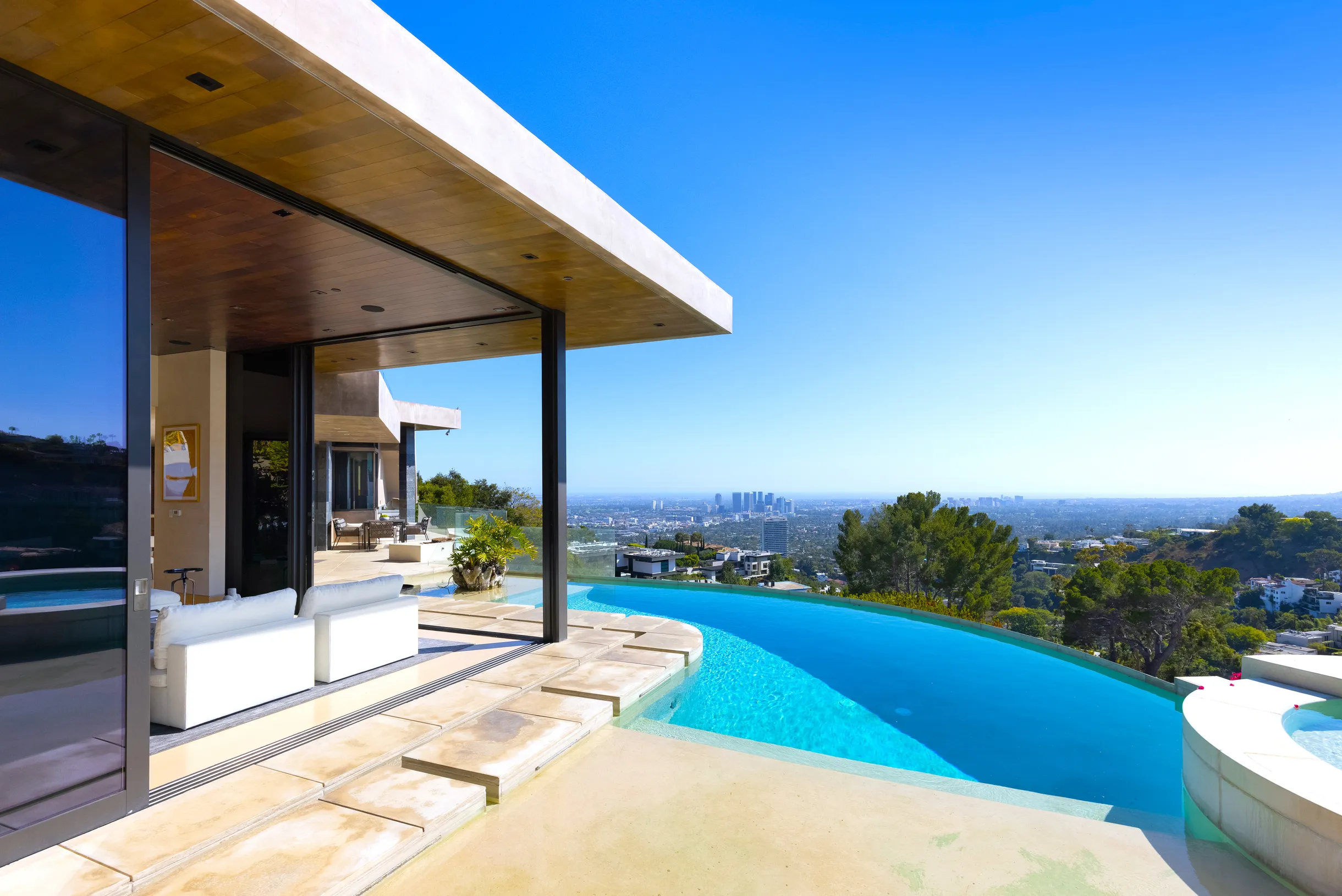 Wander Hollywood Hills Sky #43