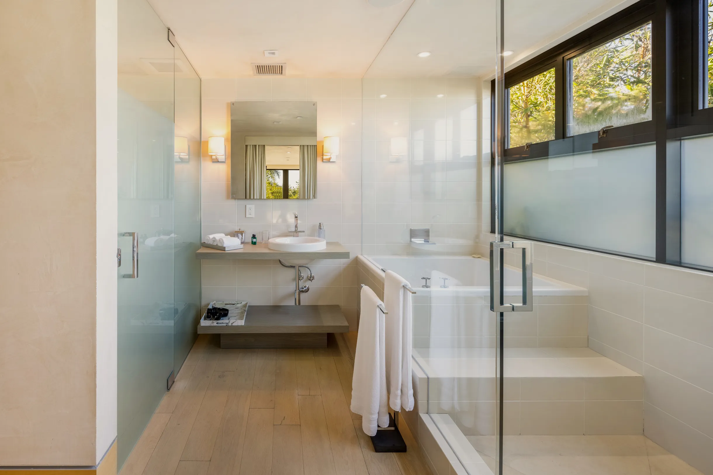 Wander Hollywood Hills Sky #15