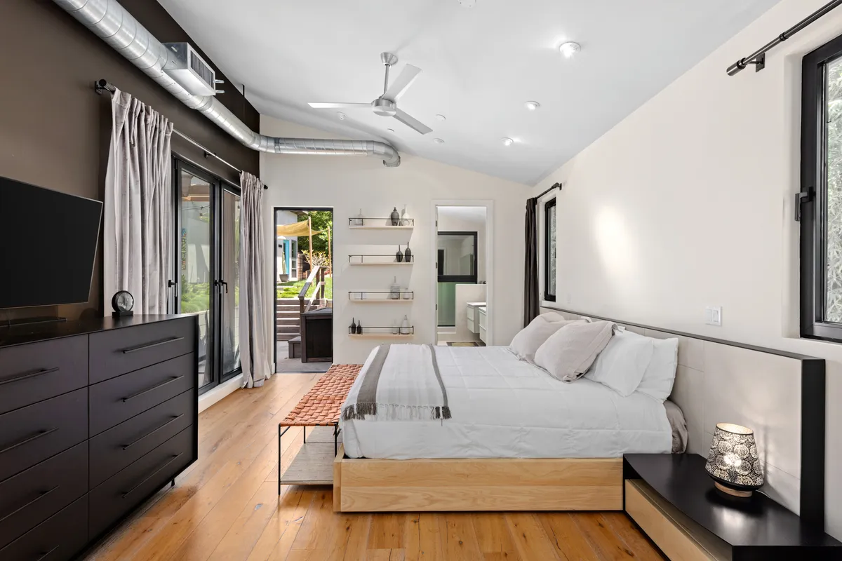 Bedroom 1 image