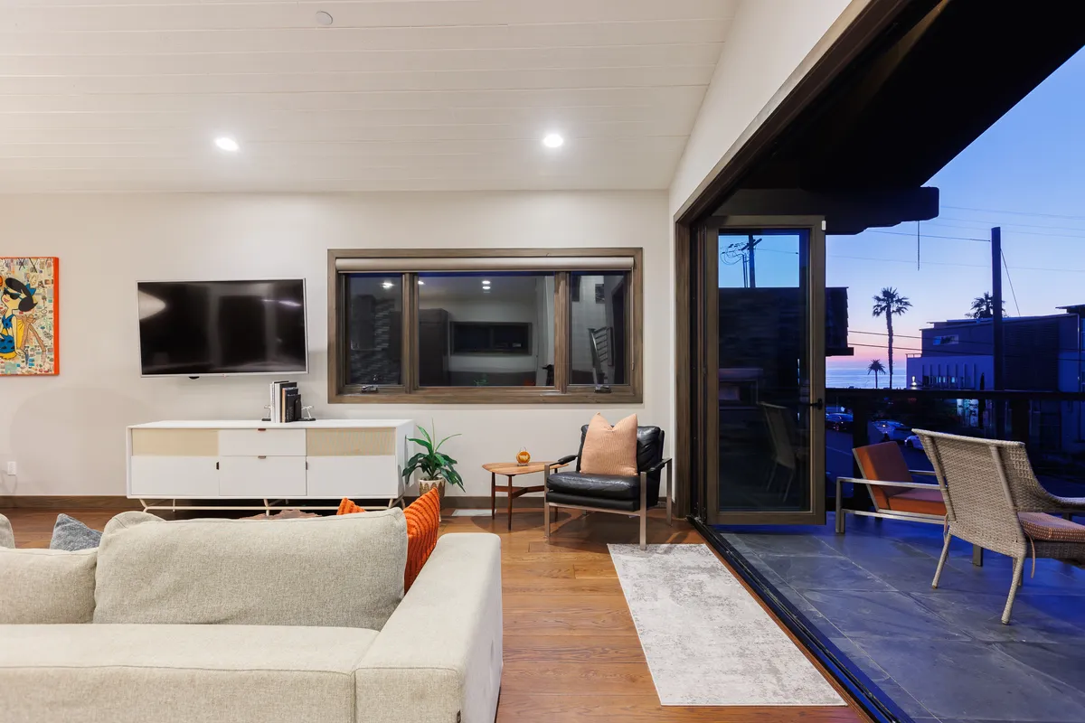 Wander Encinitas Seaside