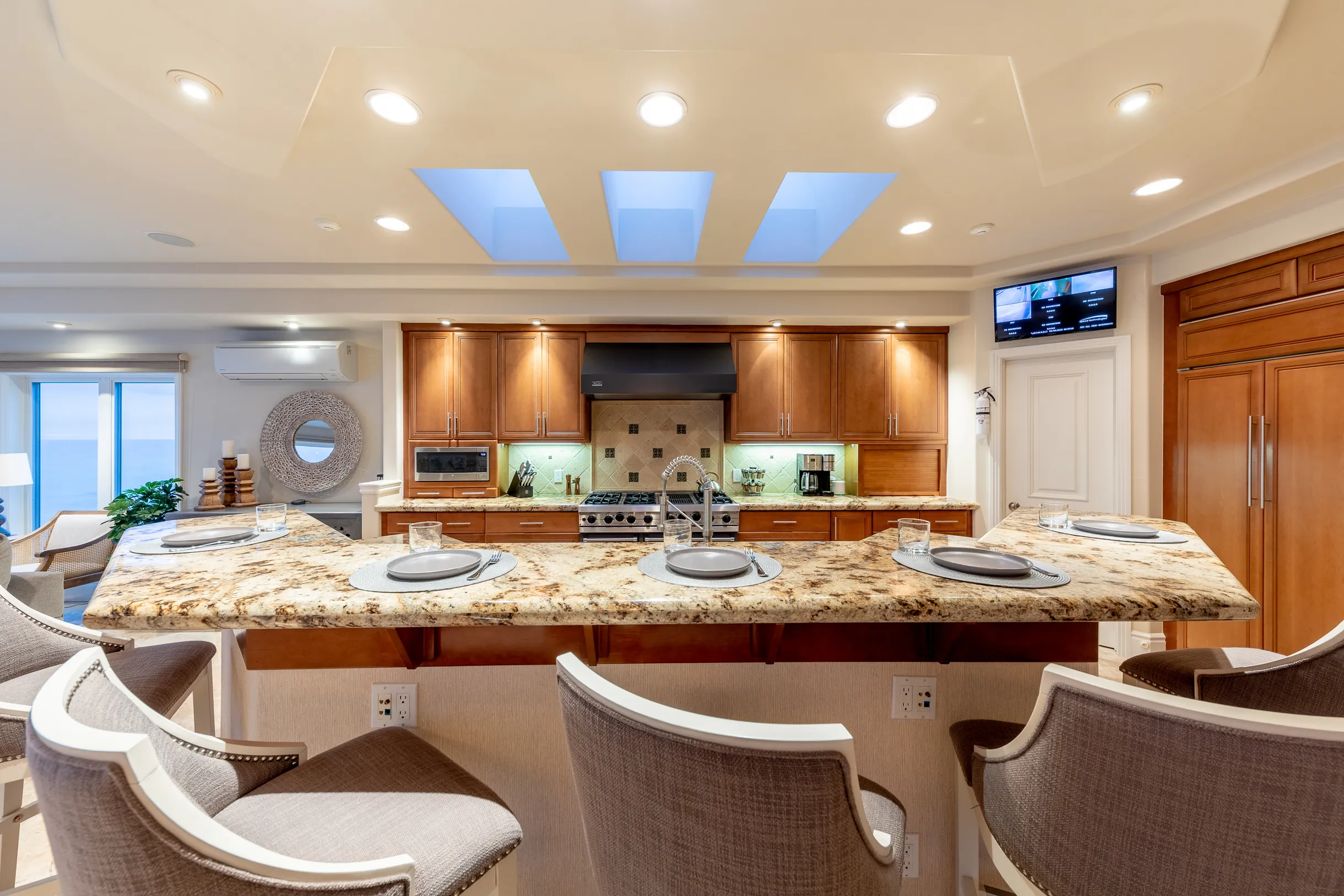 Wander Oceanside Oasis #10