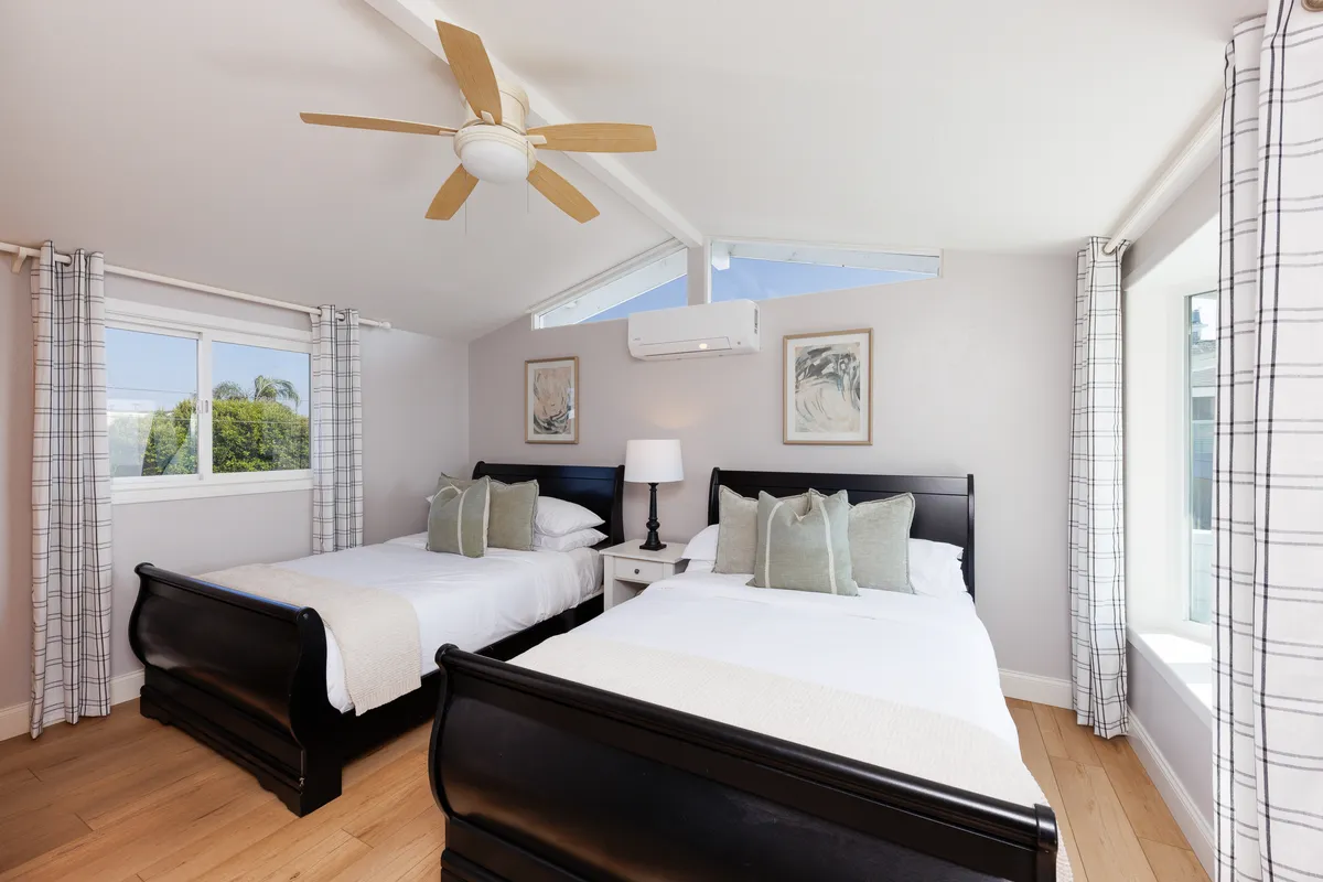 Bedroom 5 image
