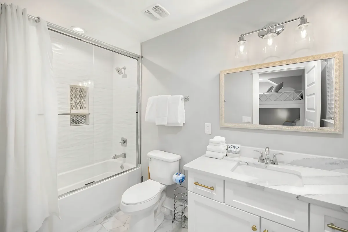 Wander Destin Escape