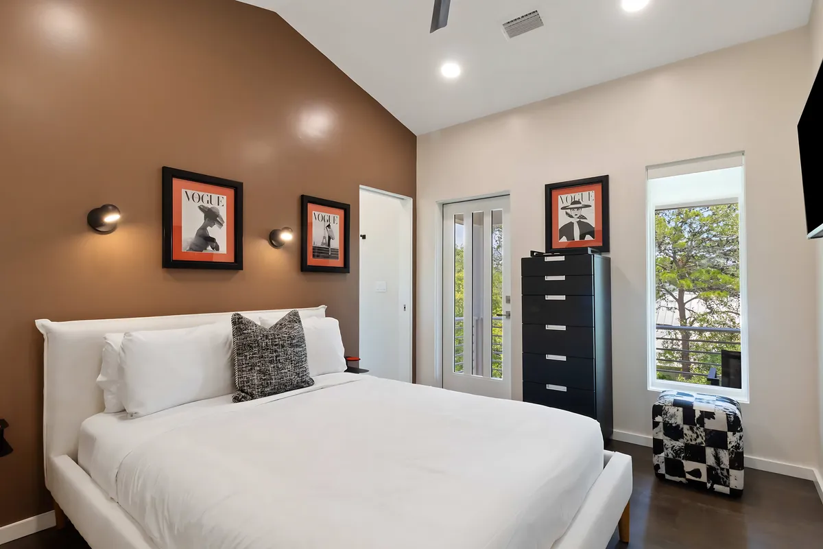 Bedroom 5 image