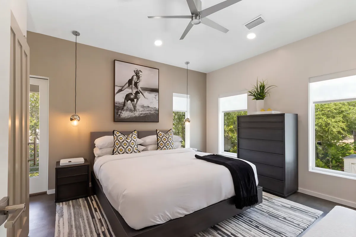 Bedroom 3 image