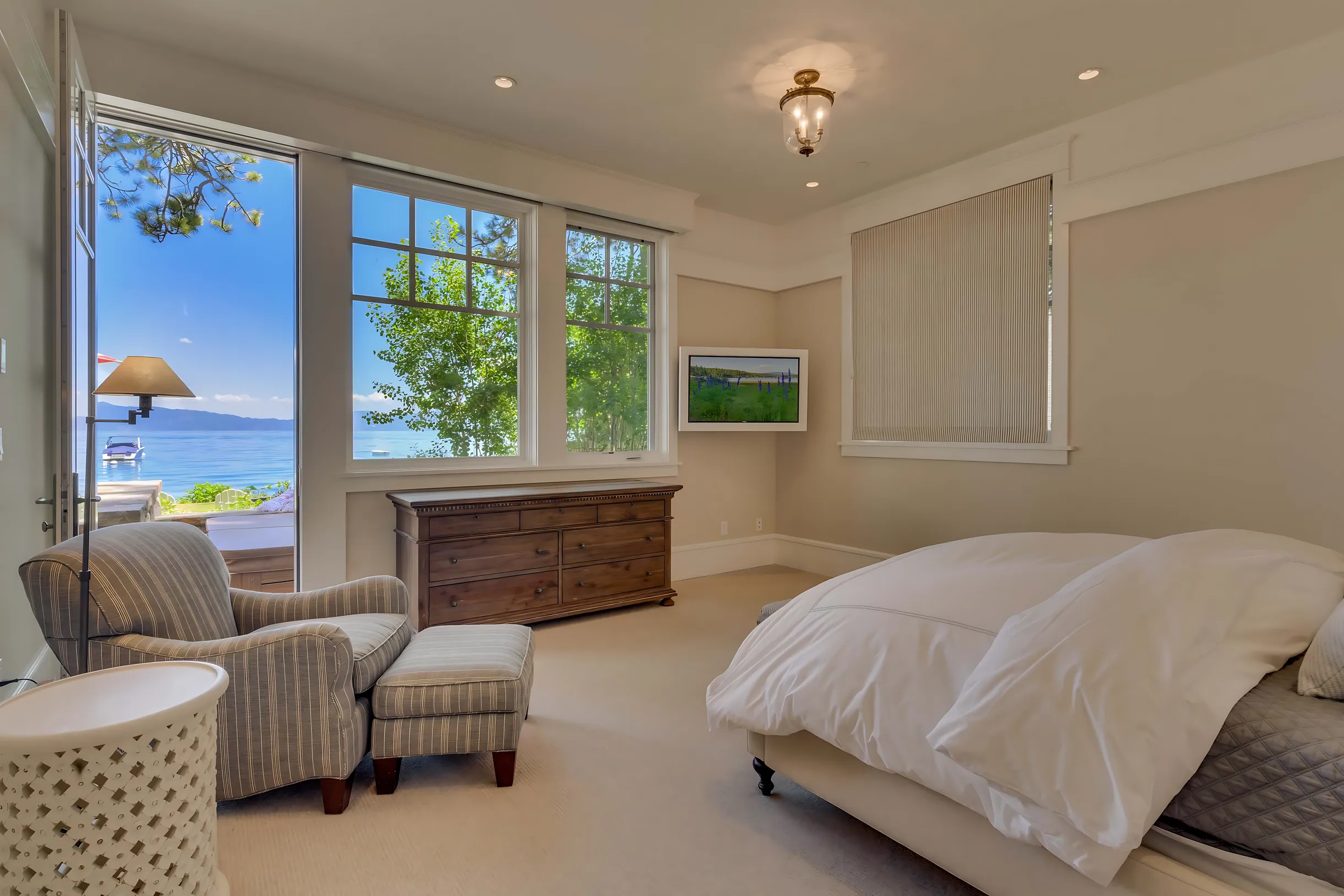 Wander Homewood Lakefront #52