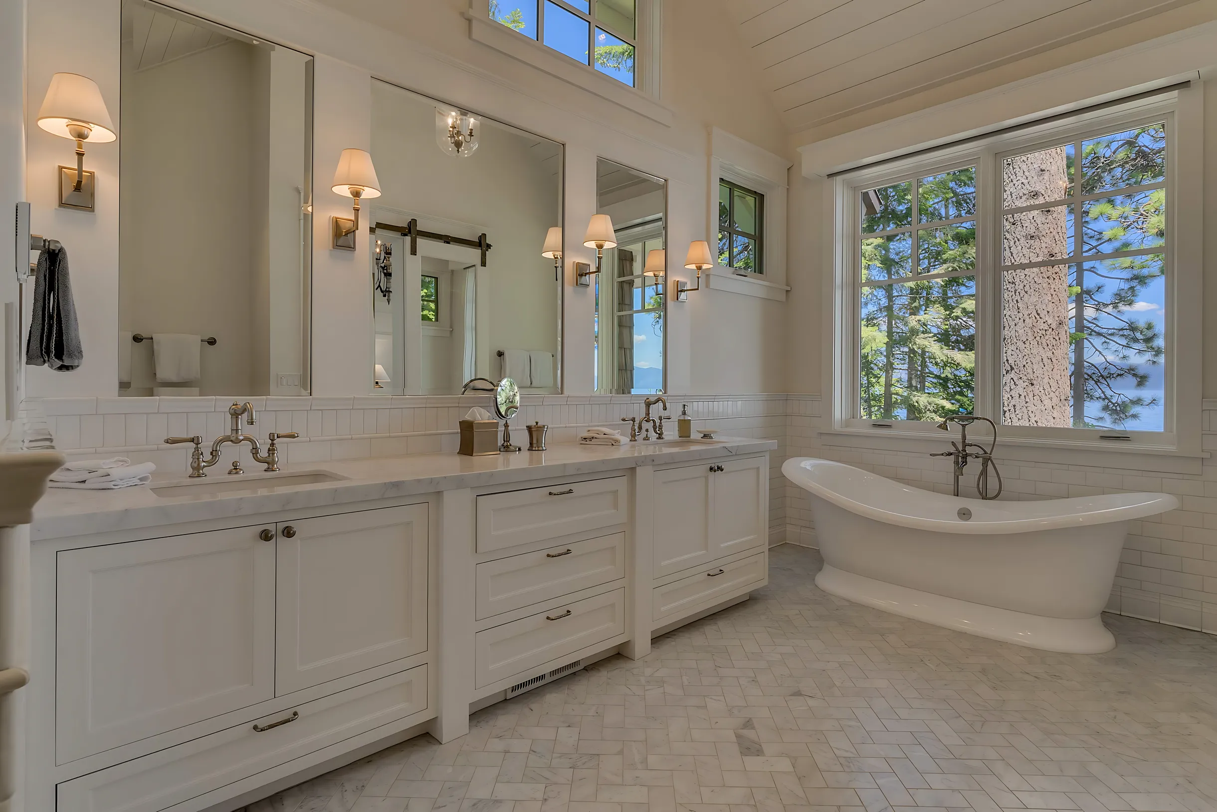 Wander Homewood Lakefront #61