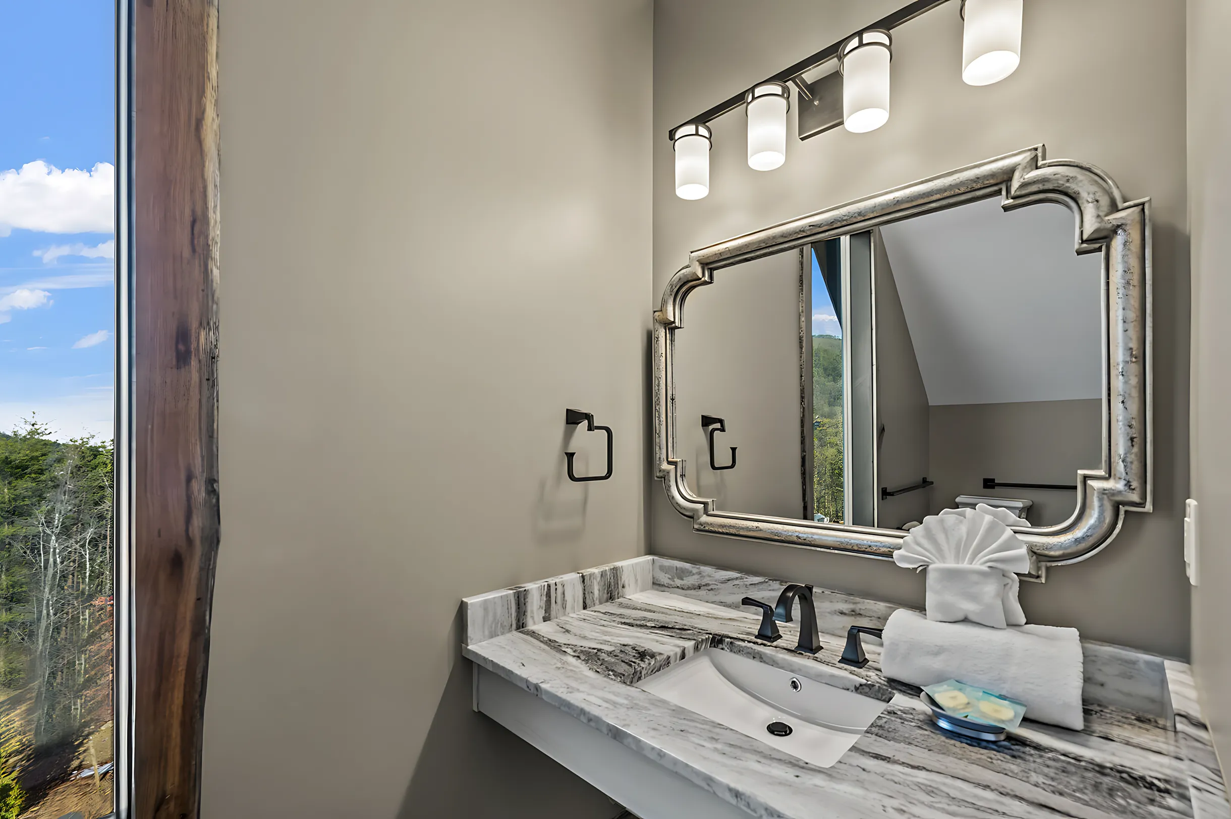 Wander Pigeon Forge Paradise #34