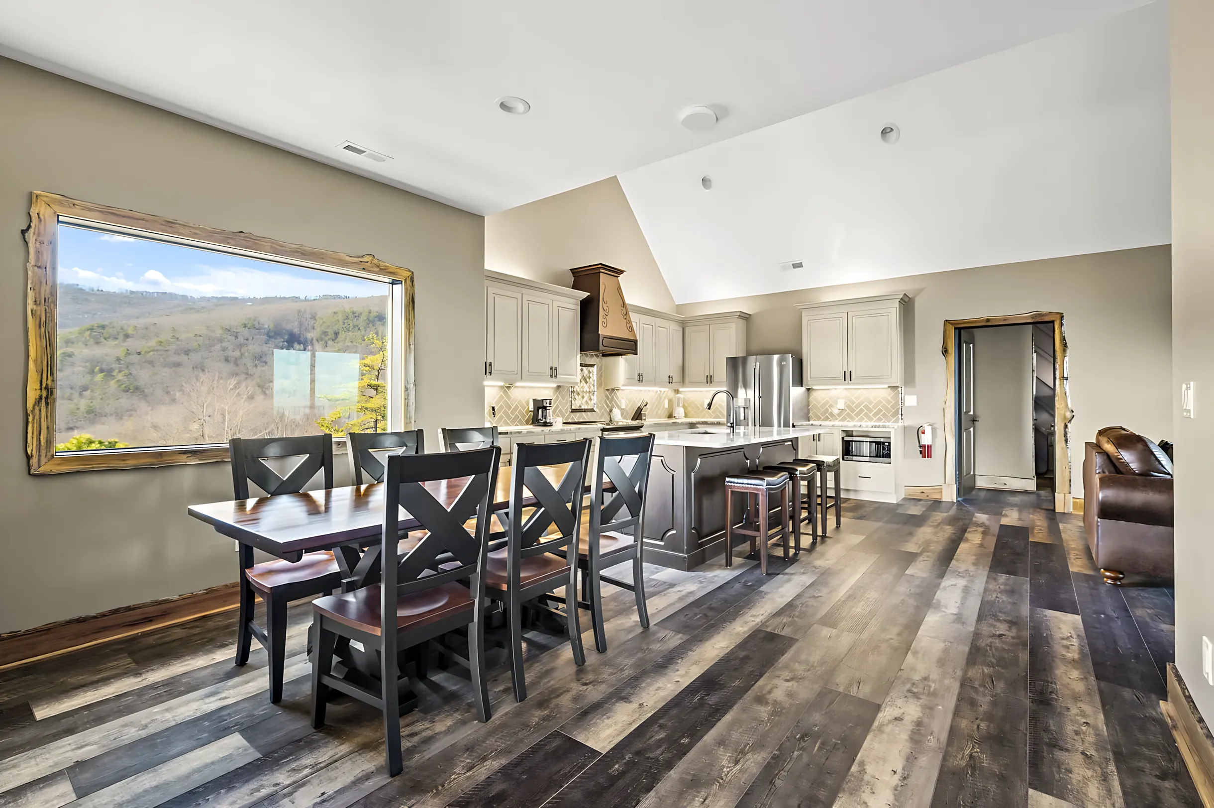 Wander Pigeon Forge Paradise #6