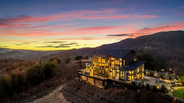 Wander Pigeon Forge Paradise #4