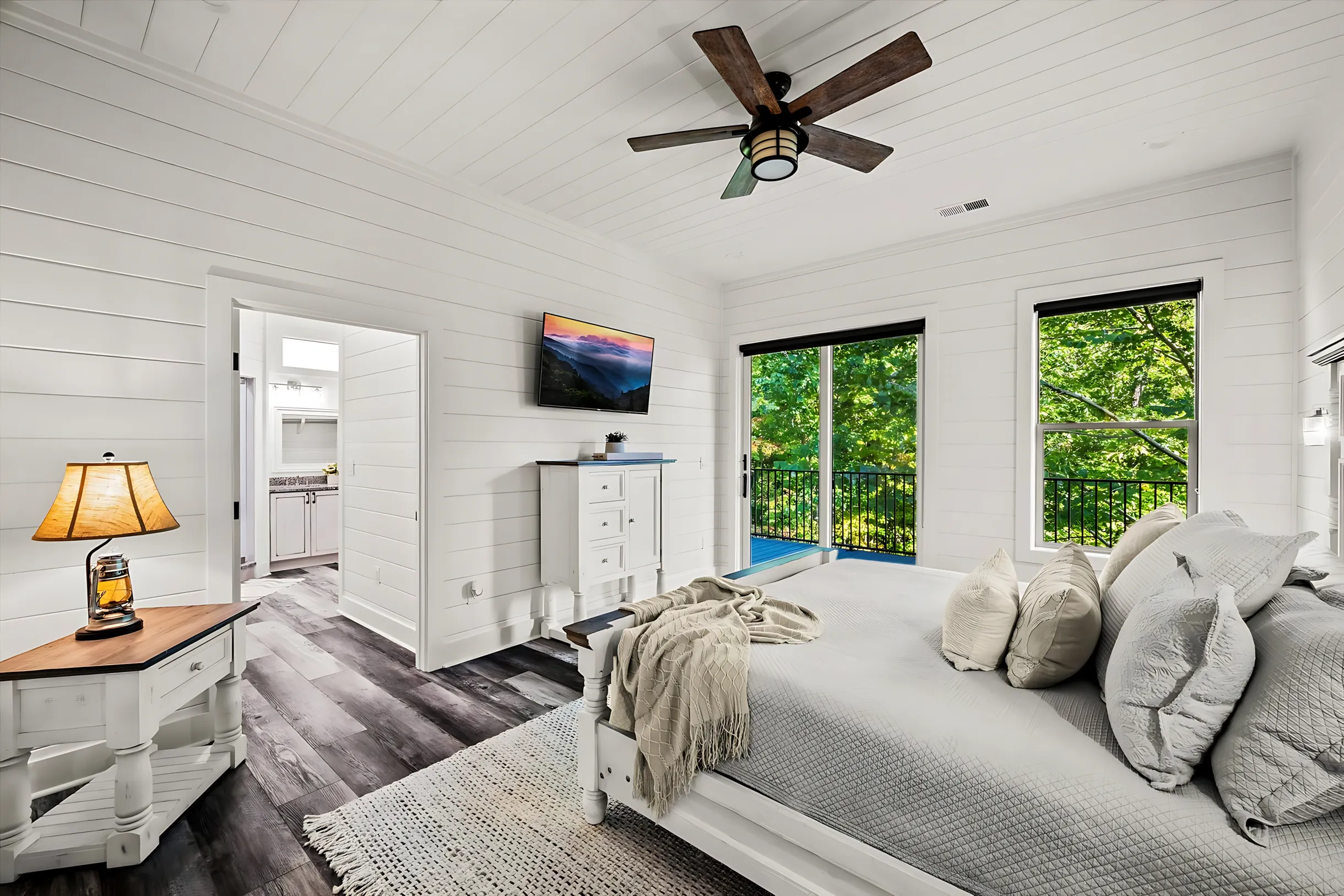 Wander Pigeon Forge Firefly #27