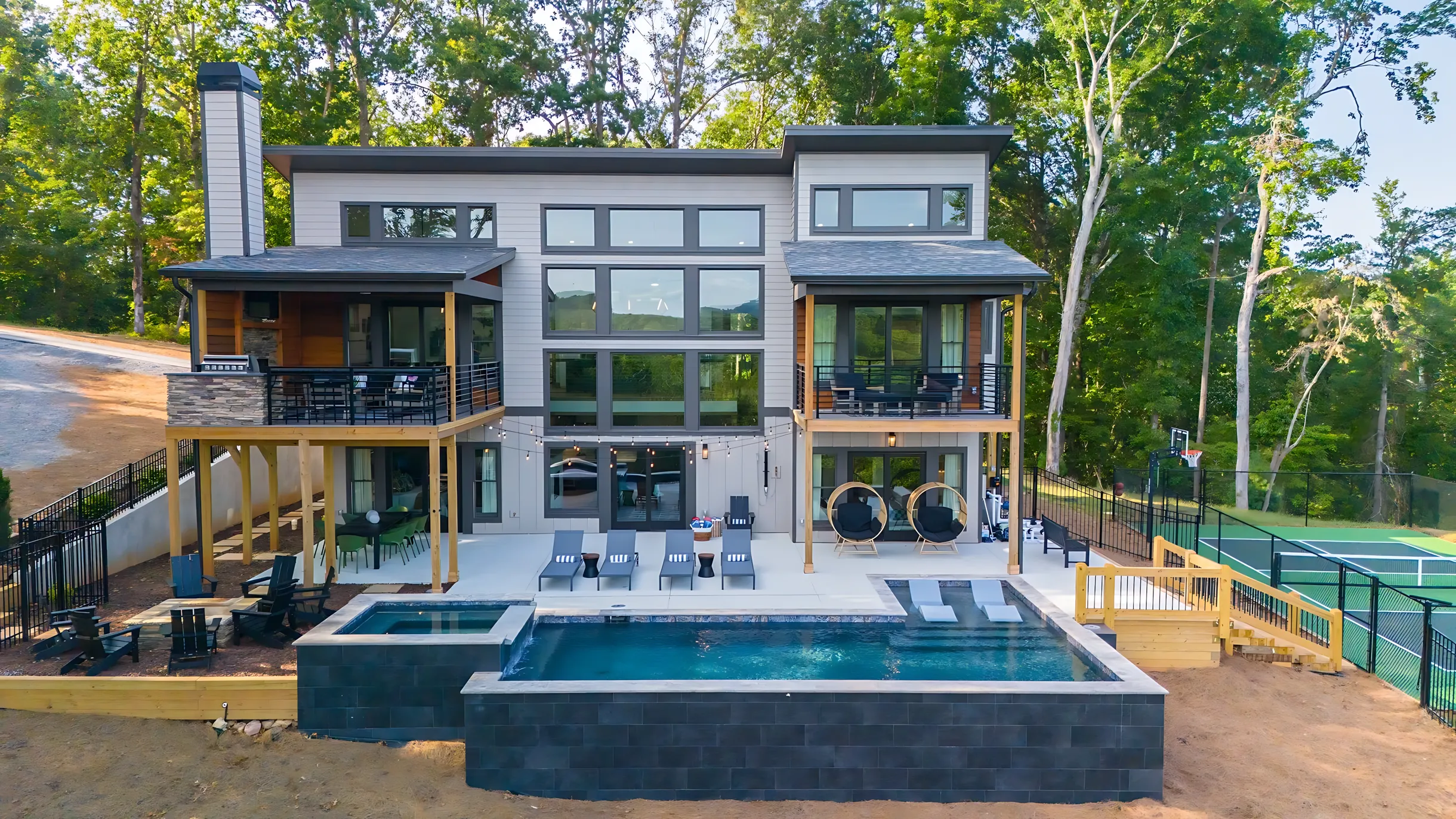 Wander Blue Ridge Escape #75