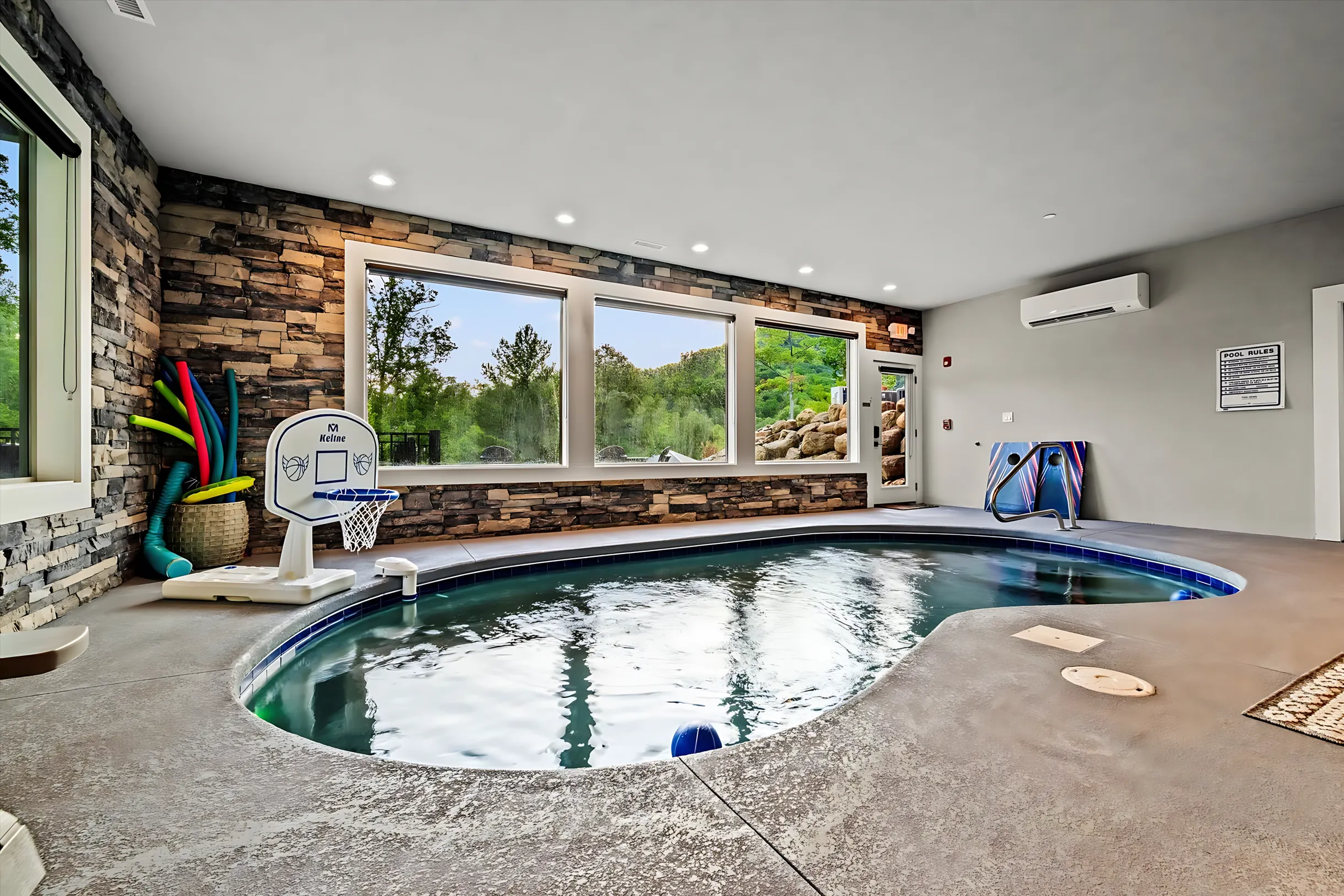 Wander Pigeon Forge Firefly #16