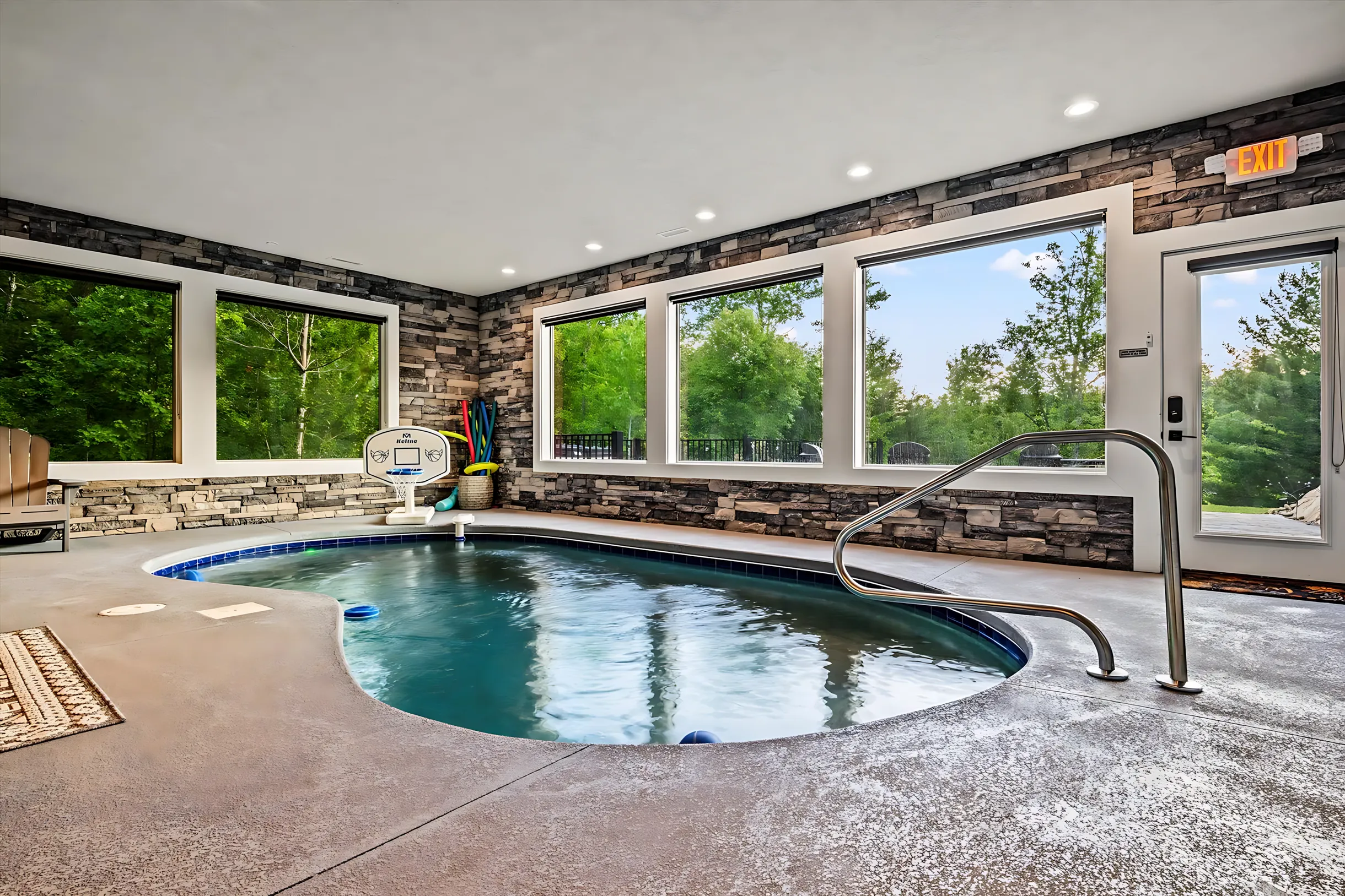 Wander Pigeon Forge Firefly #43