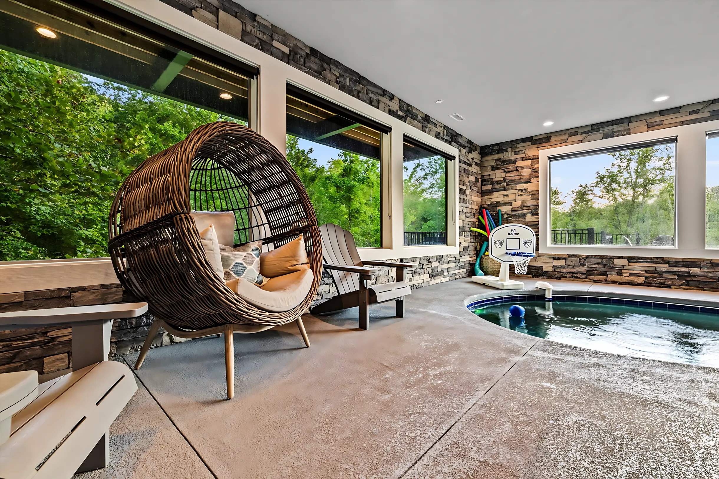 Wander Pigeon Forge Firefly #56