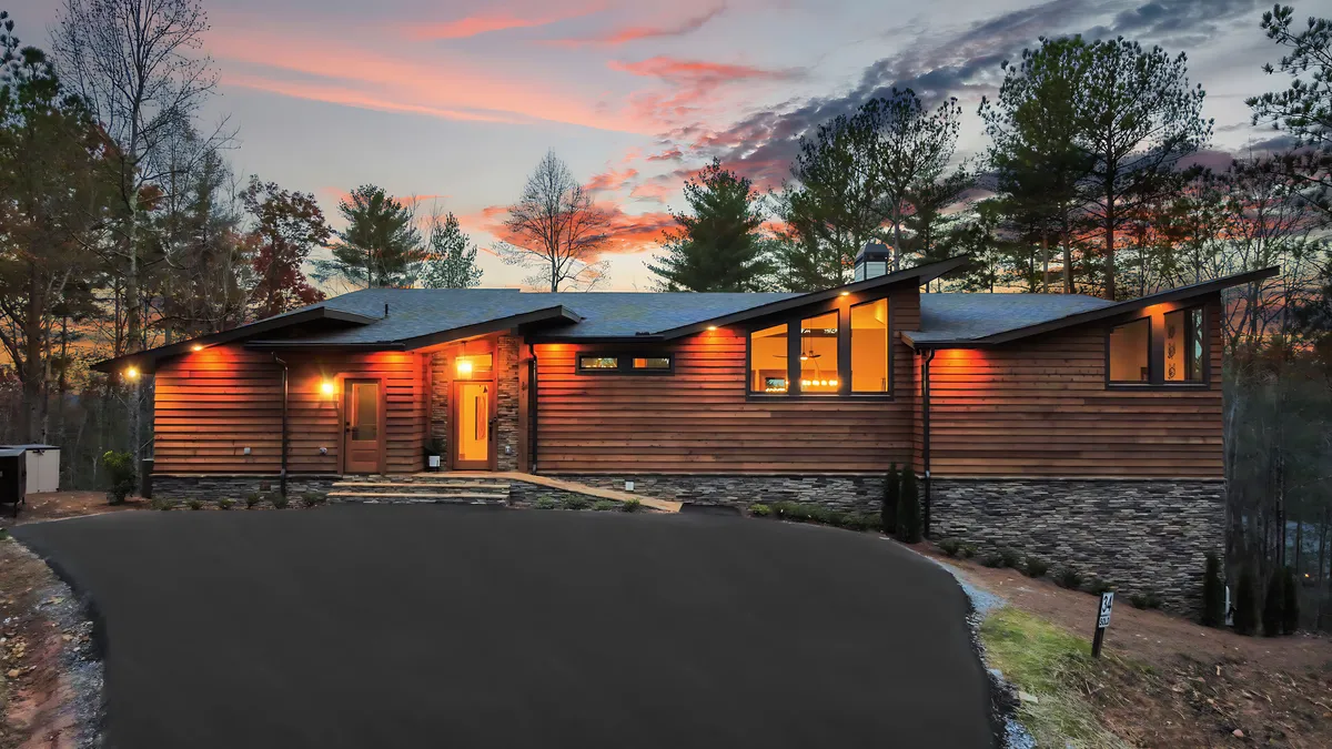 Wander Blue Ridge Heights